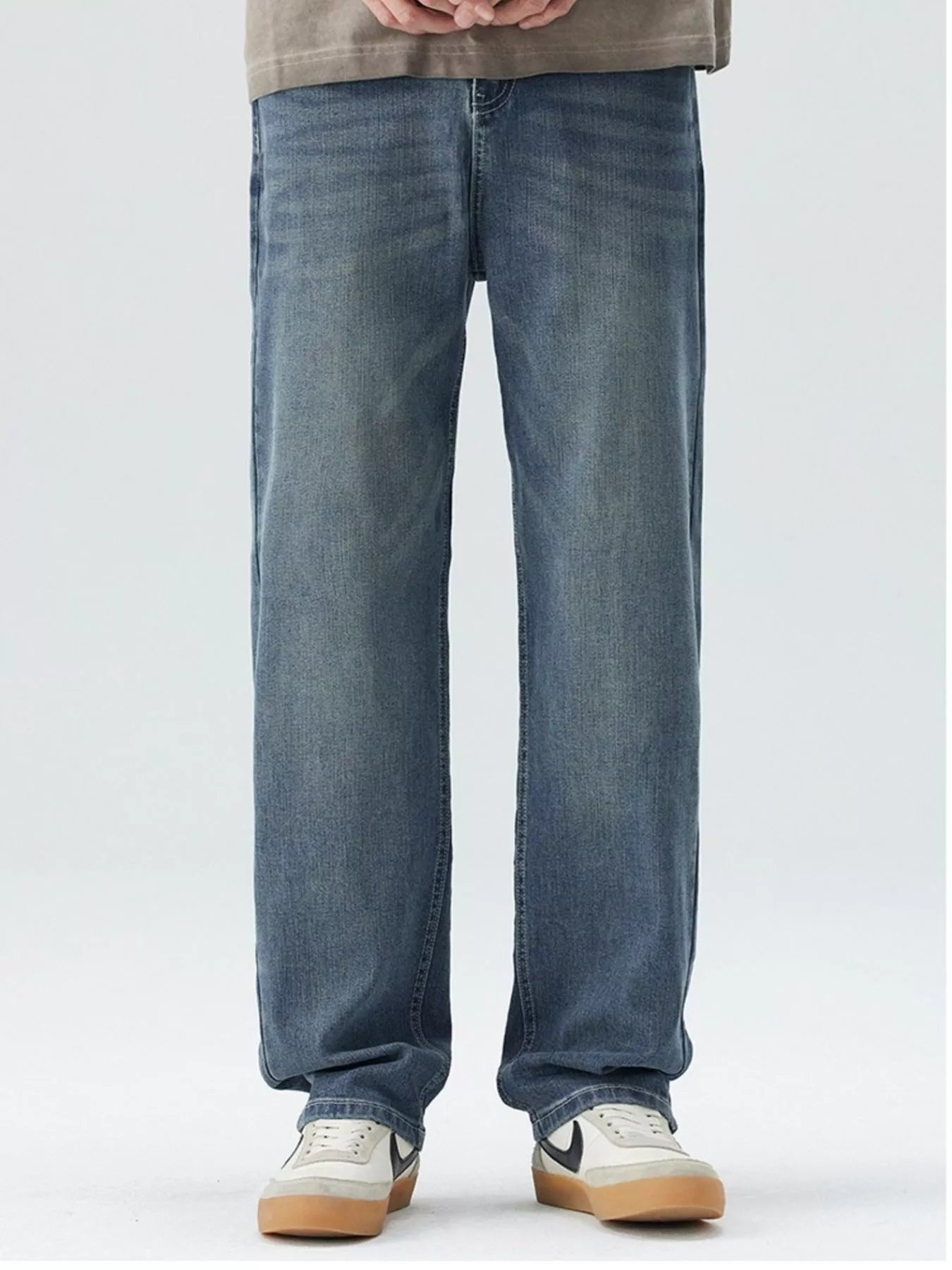 Men's Wide Leg Jeans with Pockets