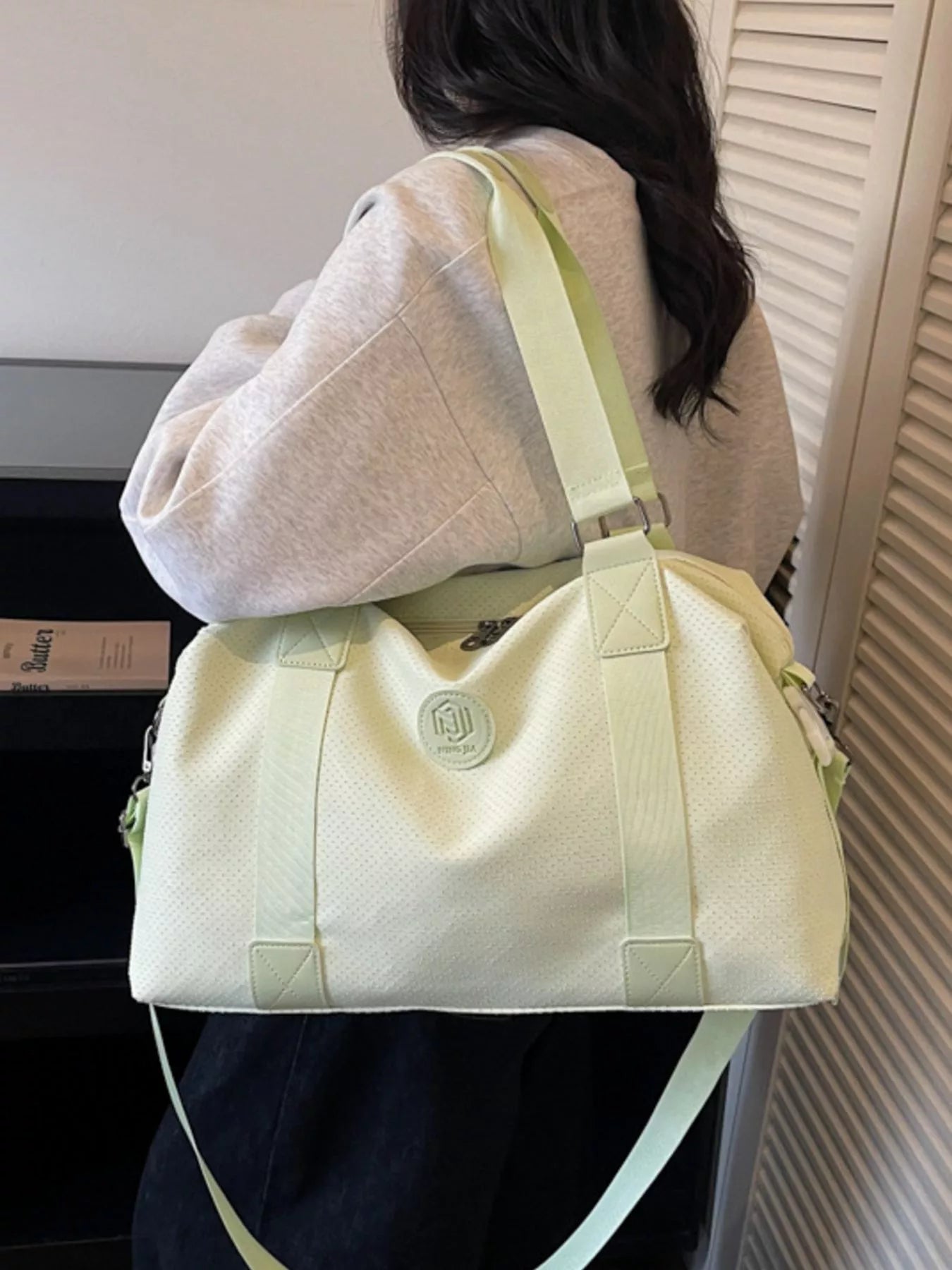 Lightweight Duffle Bag with Adjustable Strap