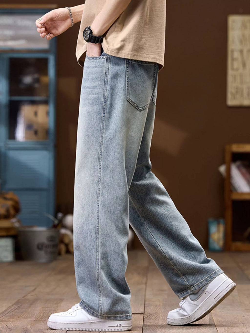 Men's Wide Leg Jeans