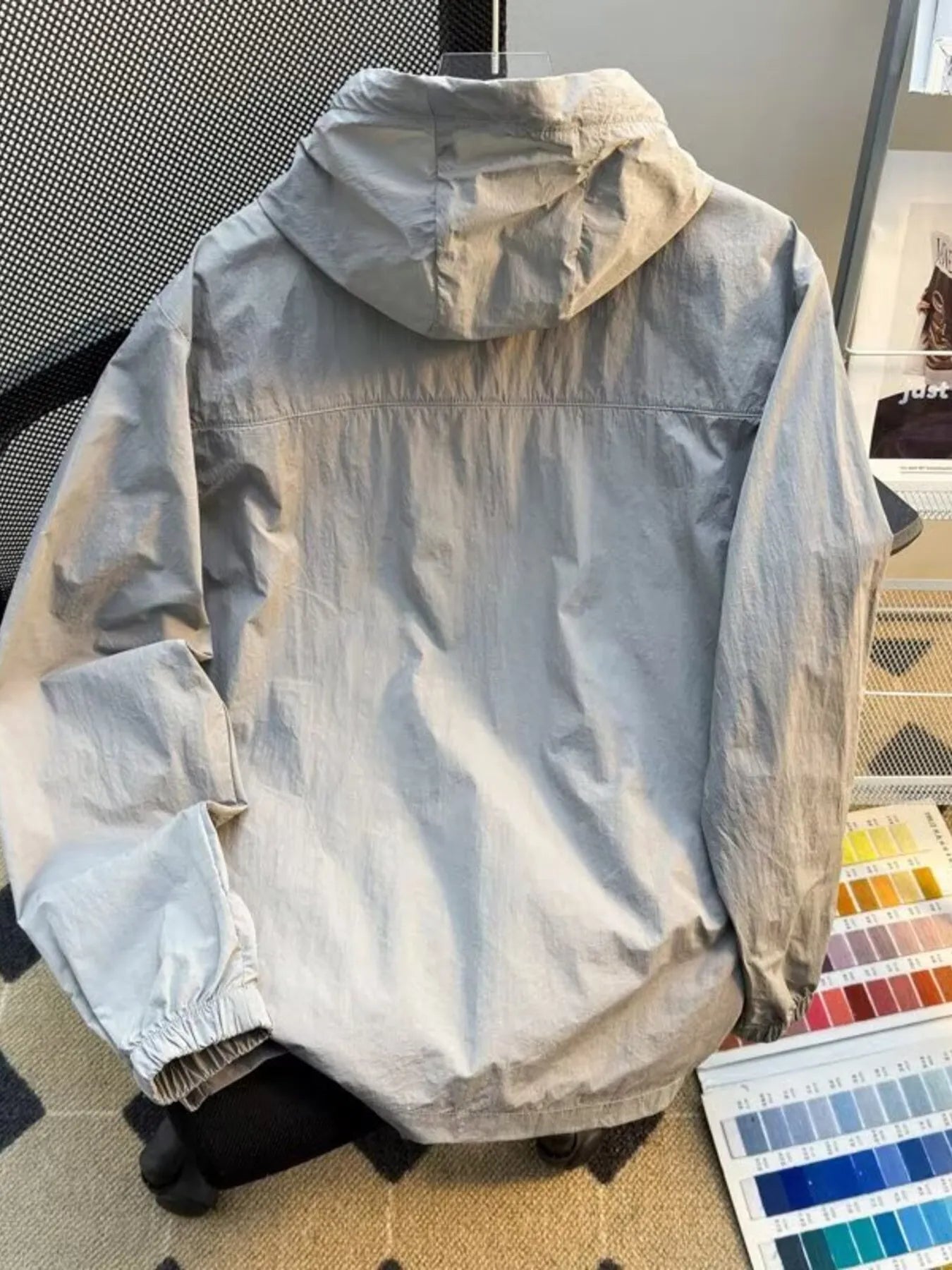 Men's Plus Size Lightweight Hooded Windbreaker Jacket