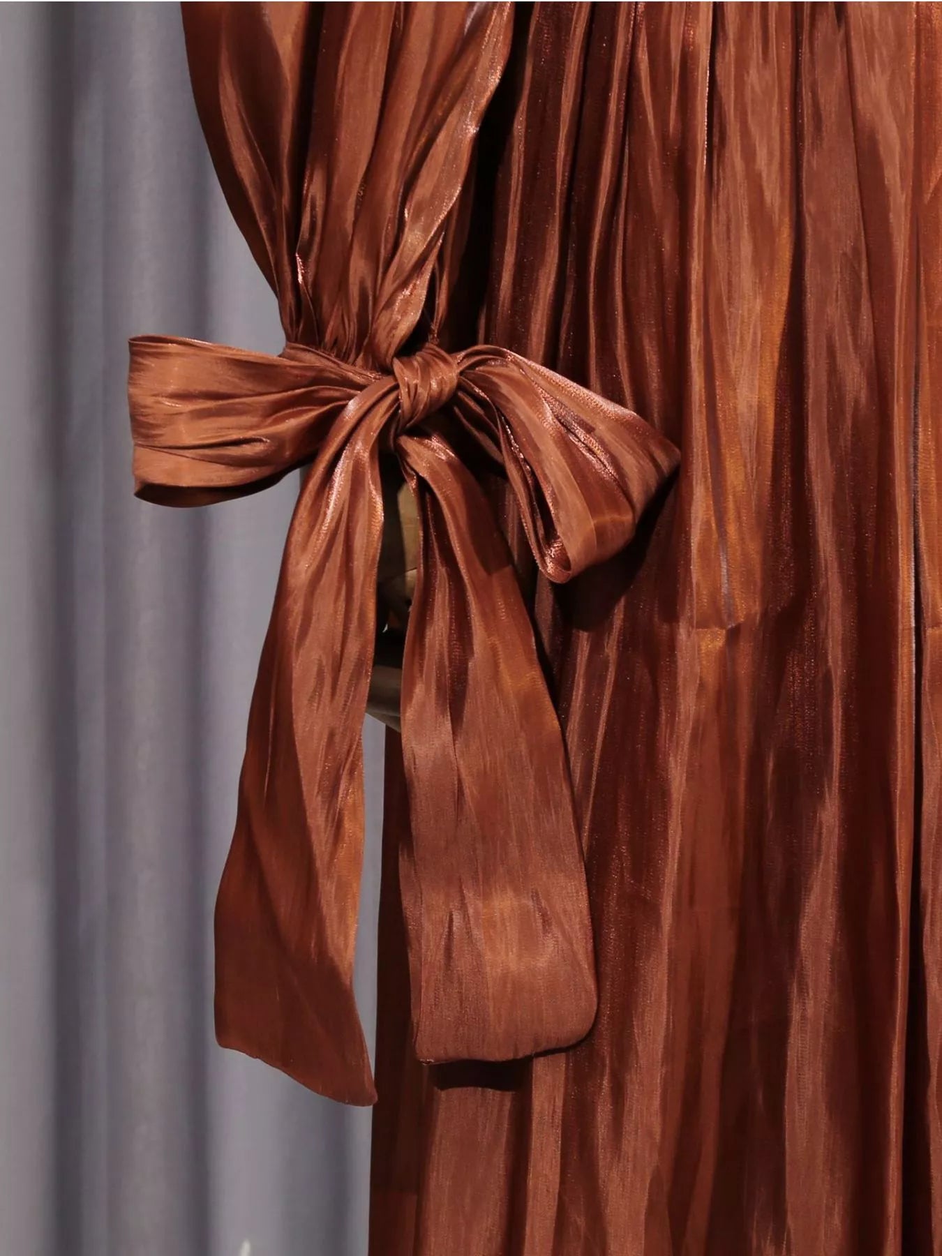Front Twisted Draped Long Sleeve Maxi Dress