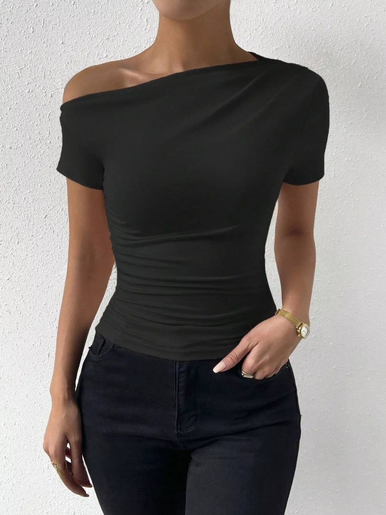 Single Shoulder Short Sleeve T-Shirt