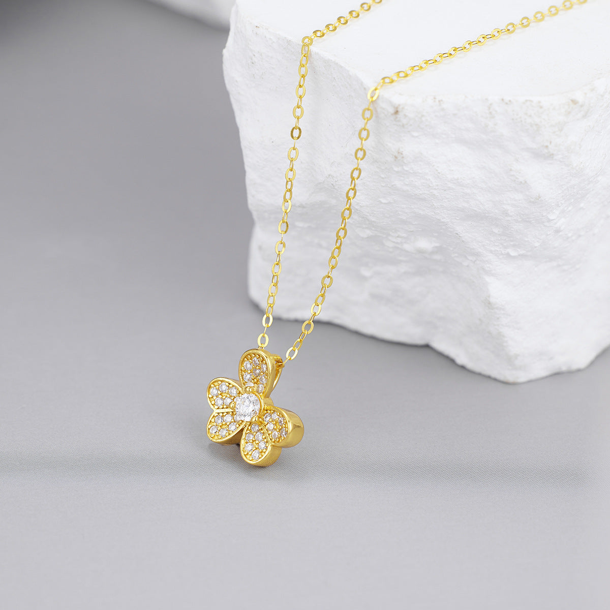 925 Sterling Silver Clover Pendant Necklace