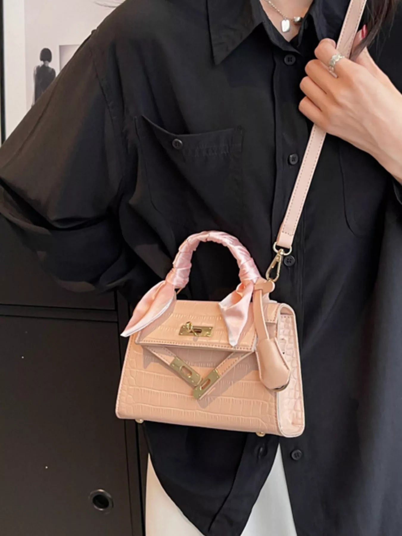 Alligator Pattern Crossbody Bag
