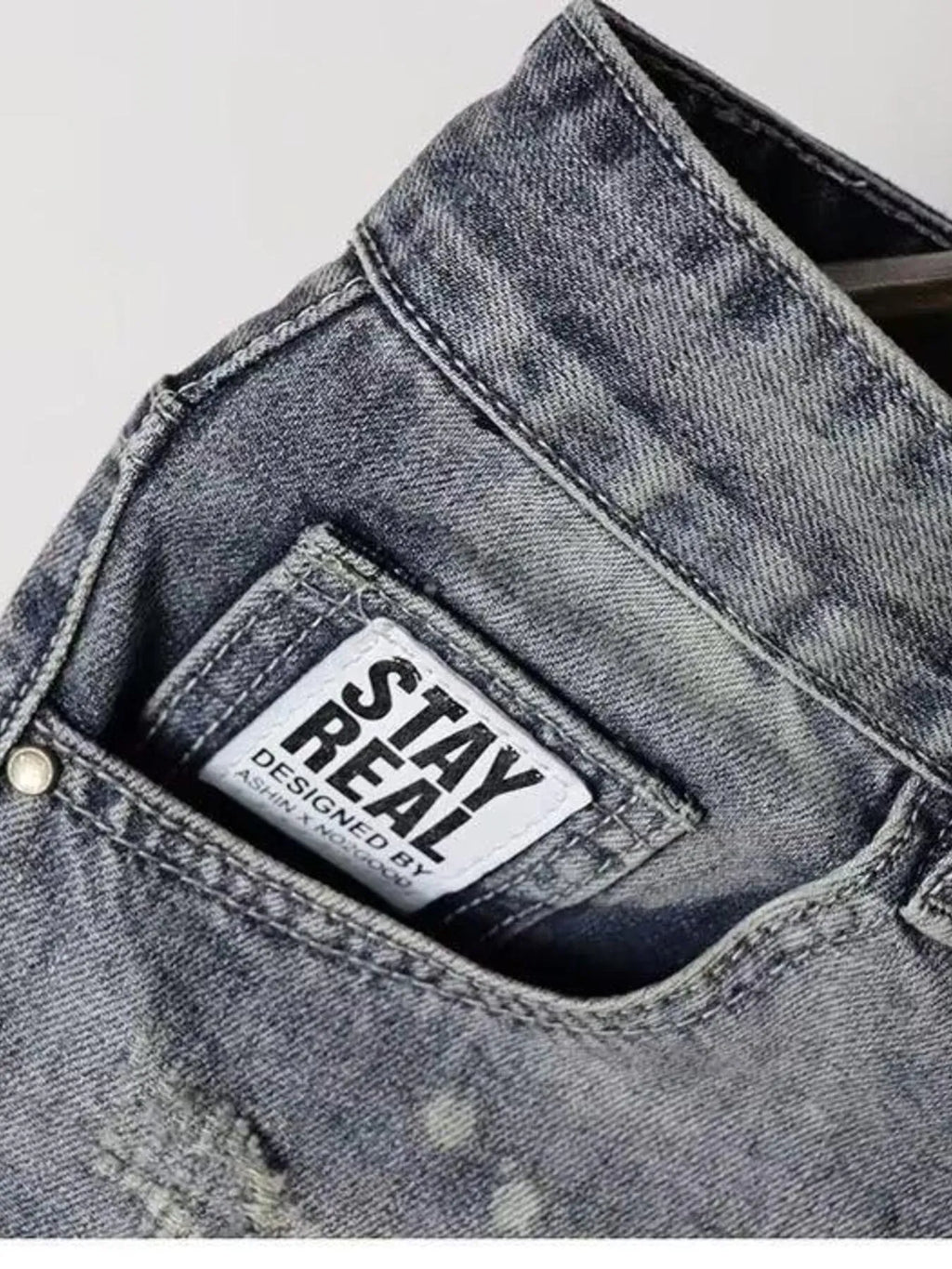 Men's Pocketed Denim Shorts