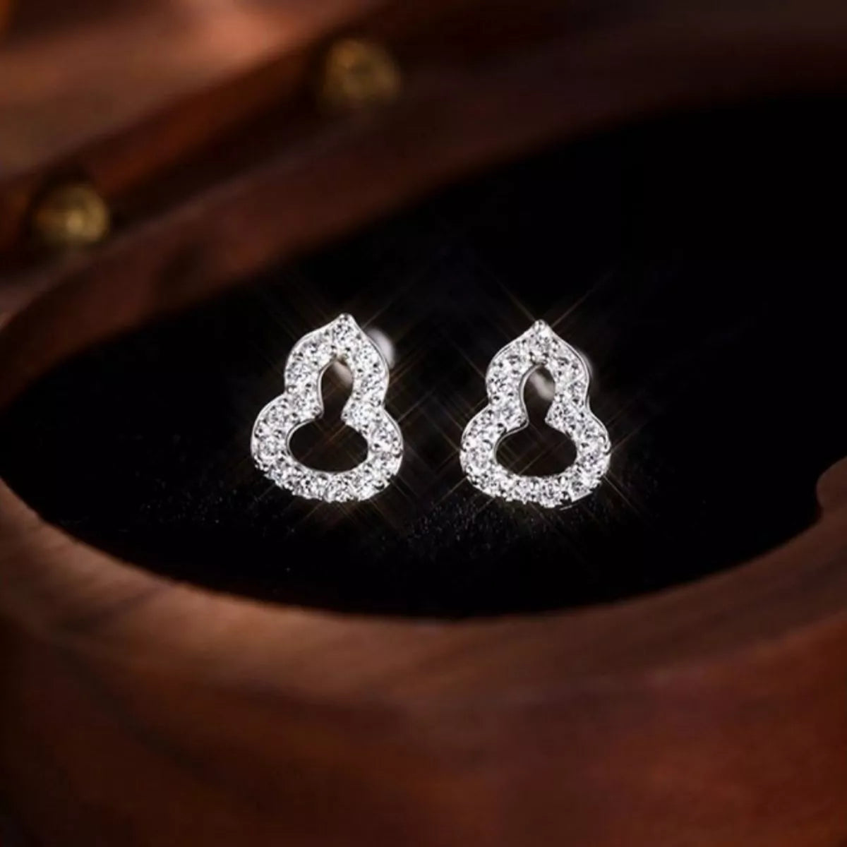 Gourd Shaped Stud Earrings