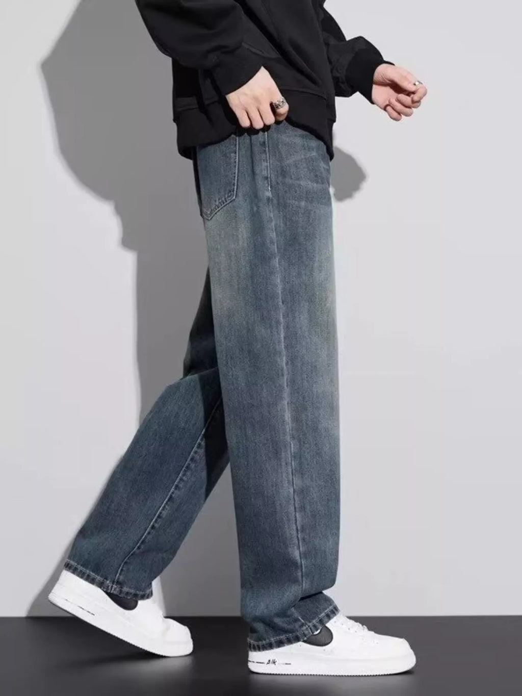 Men's Full Size Vintage Wash Wide Leg Jeans Plus Size
