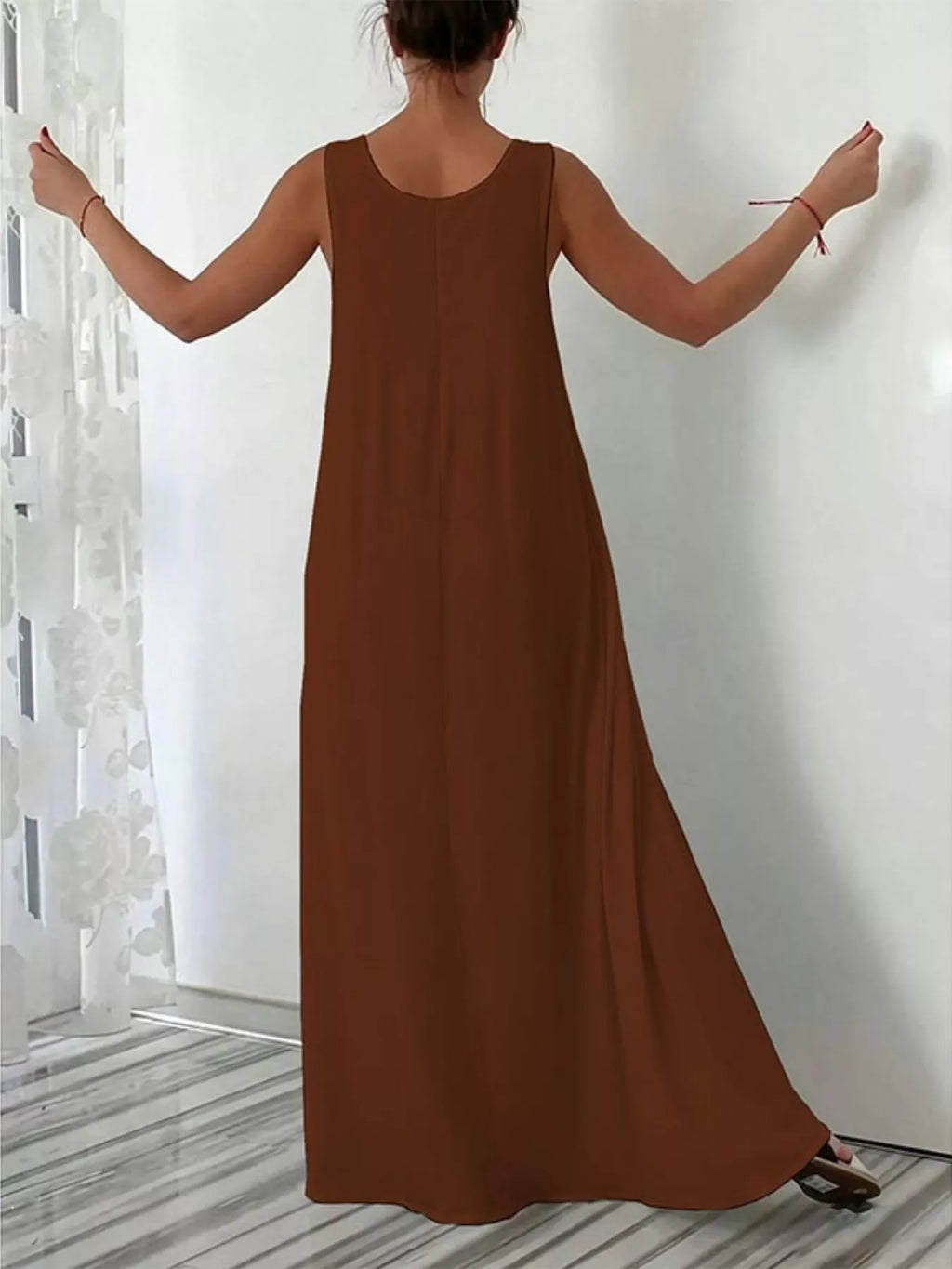 Sleeveless Maxi Dress with Pockets
