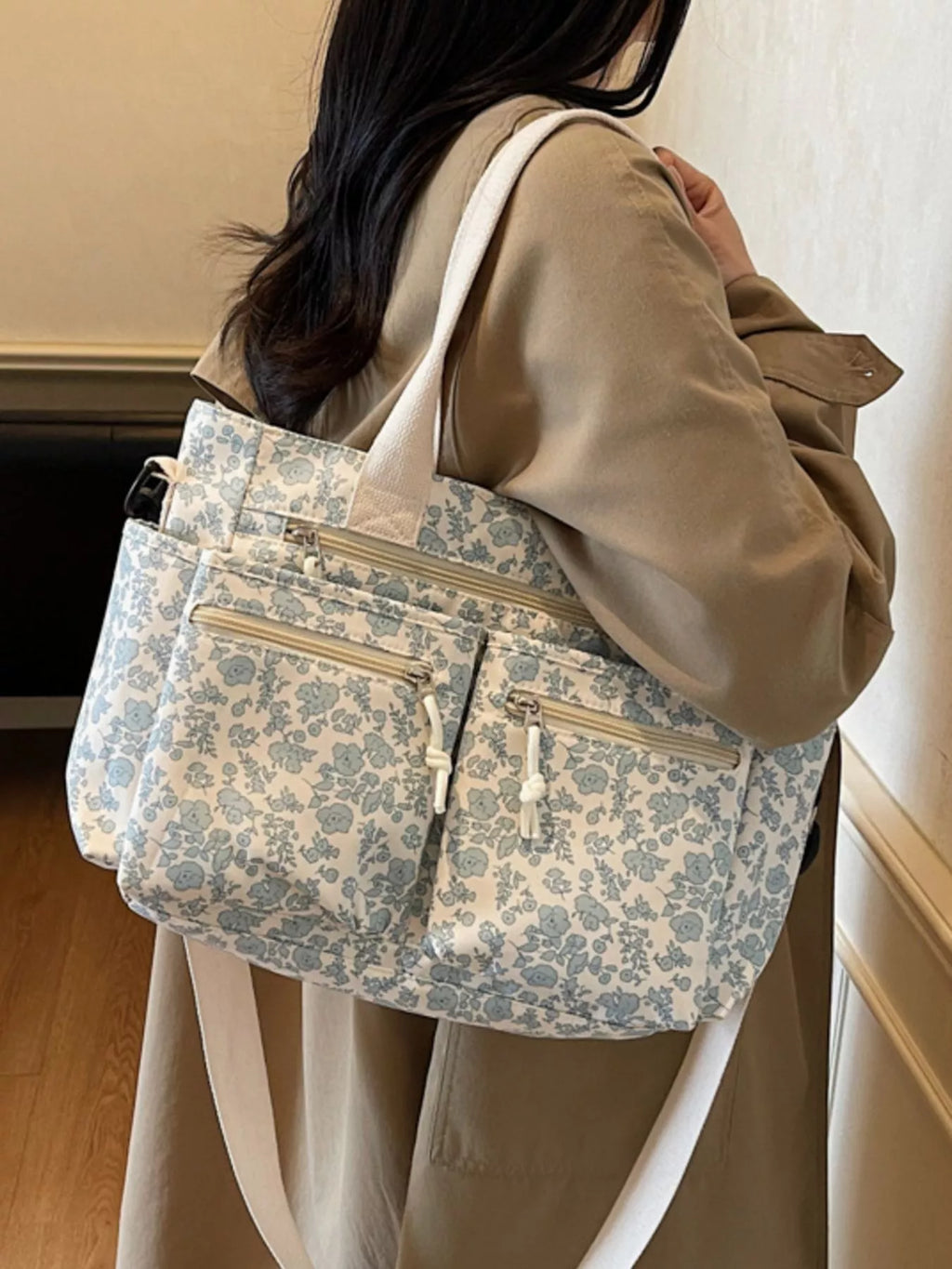 Floral Print Multi-Pocket Crossbody Bag