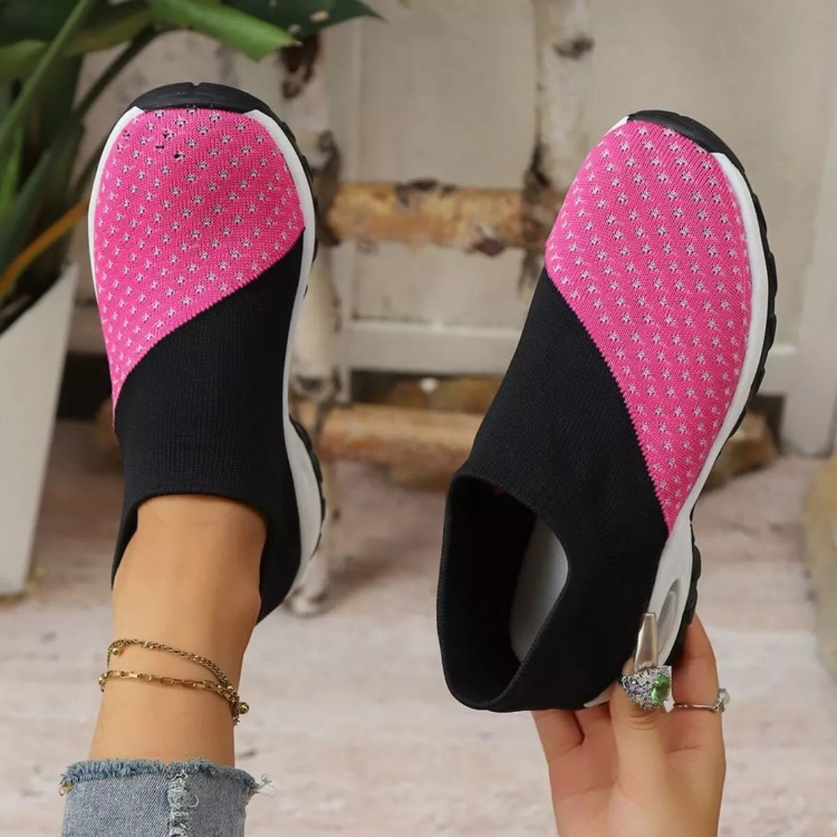 Color Block Mesh Athletic