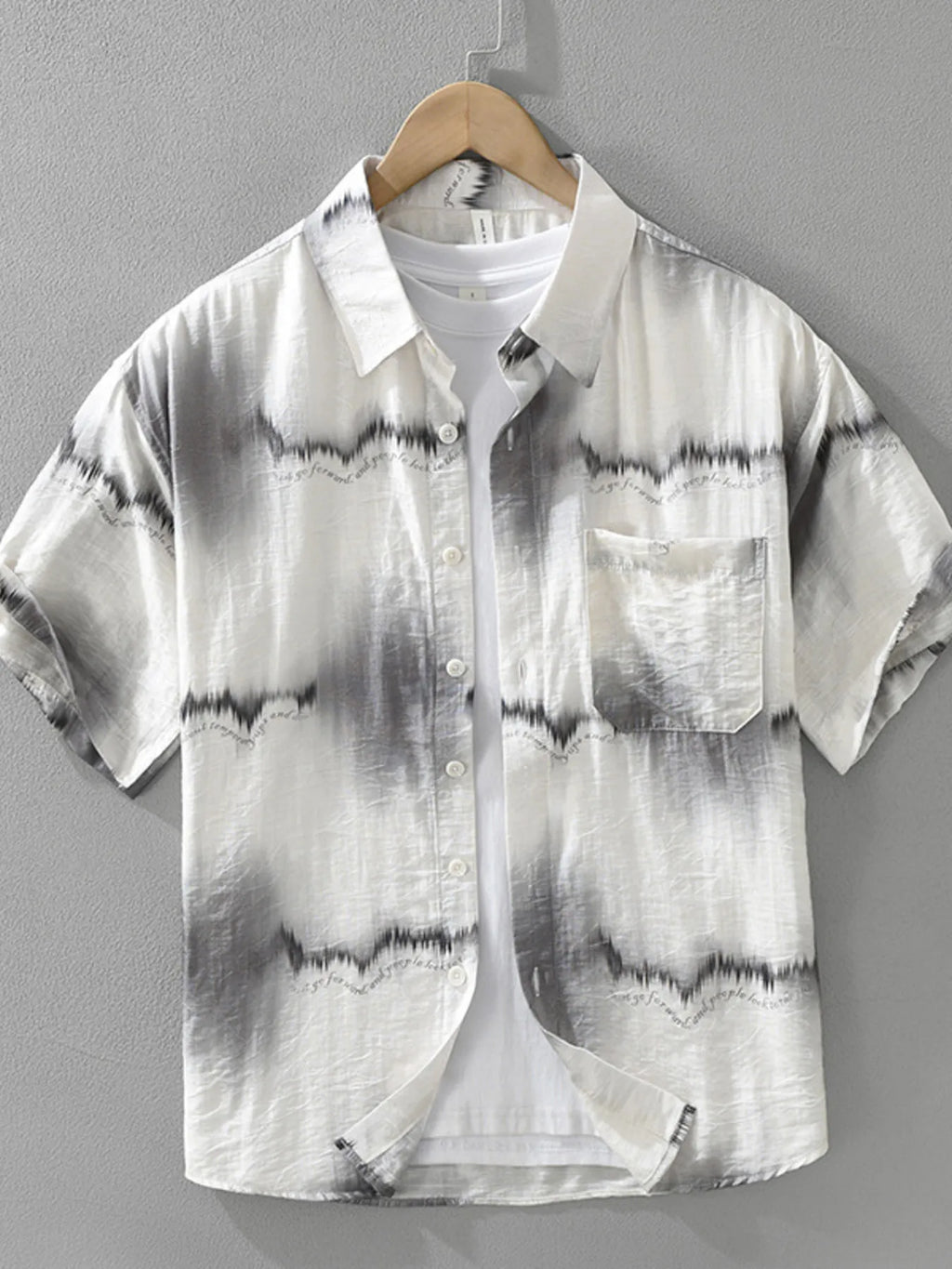 Men's Plus Size Printed Short Sleeve Button-Up Shirt