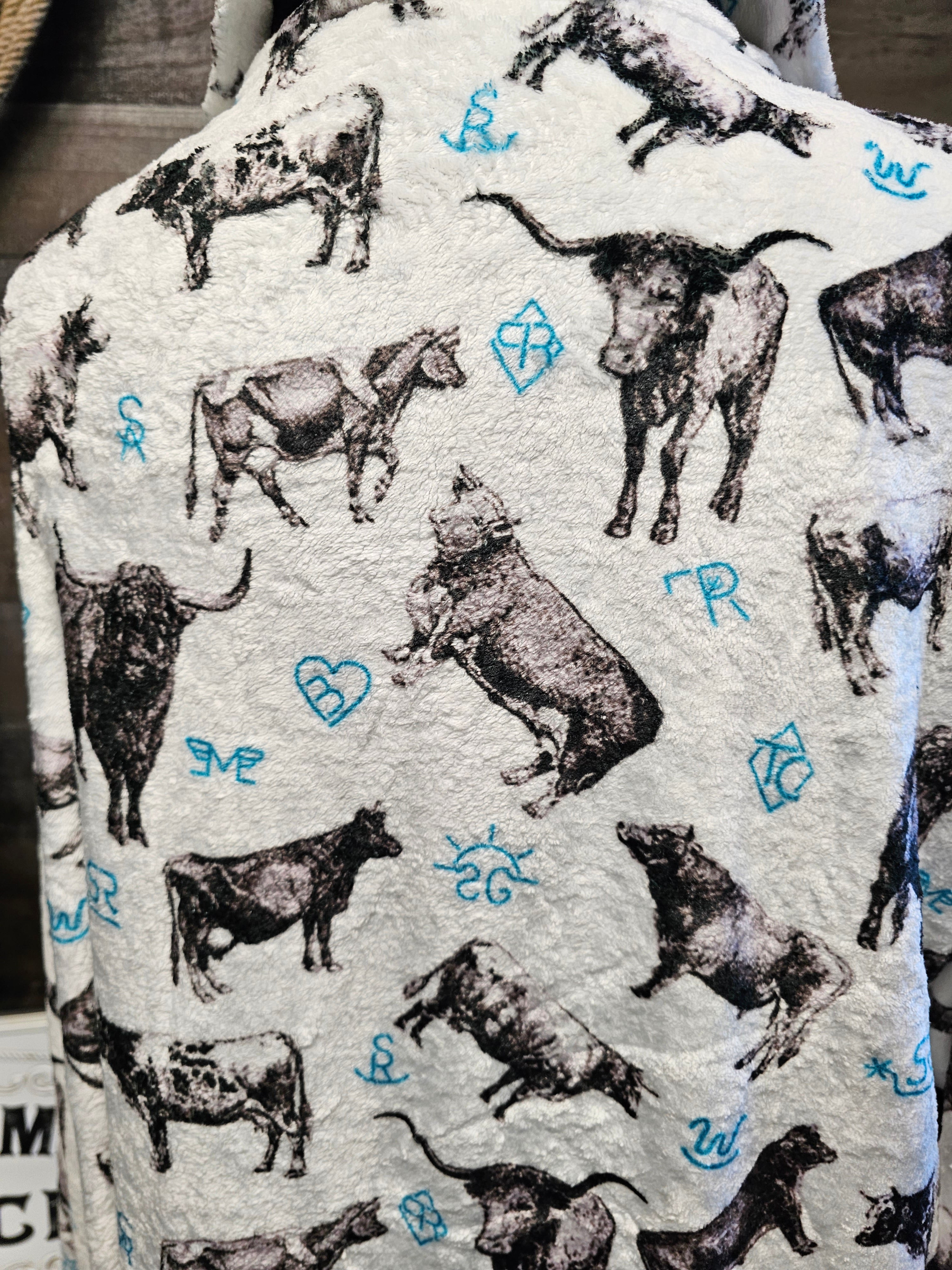 Baha Ranch Cattle and Brands Women's Western Bath Robe