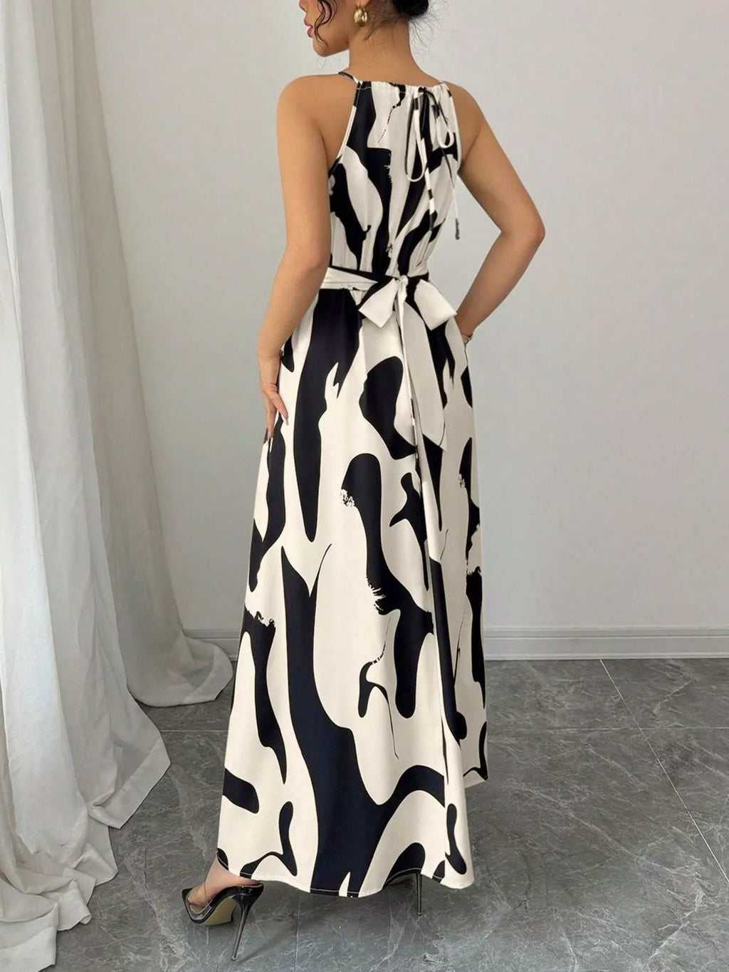 Abstract Print Halter Neck Maxi Dress