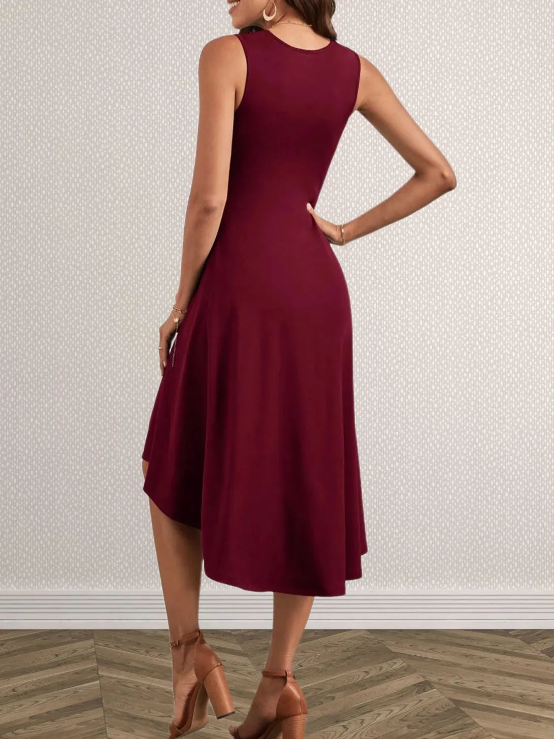 Ruched Round Neck Sleeveless Dress