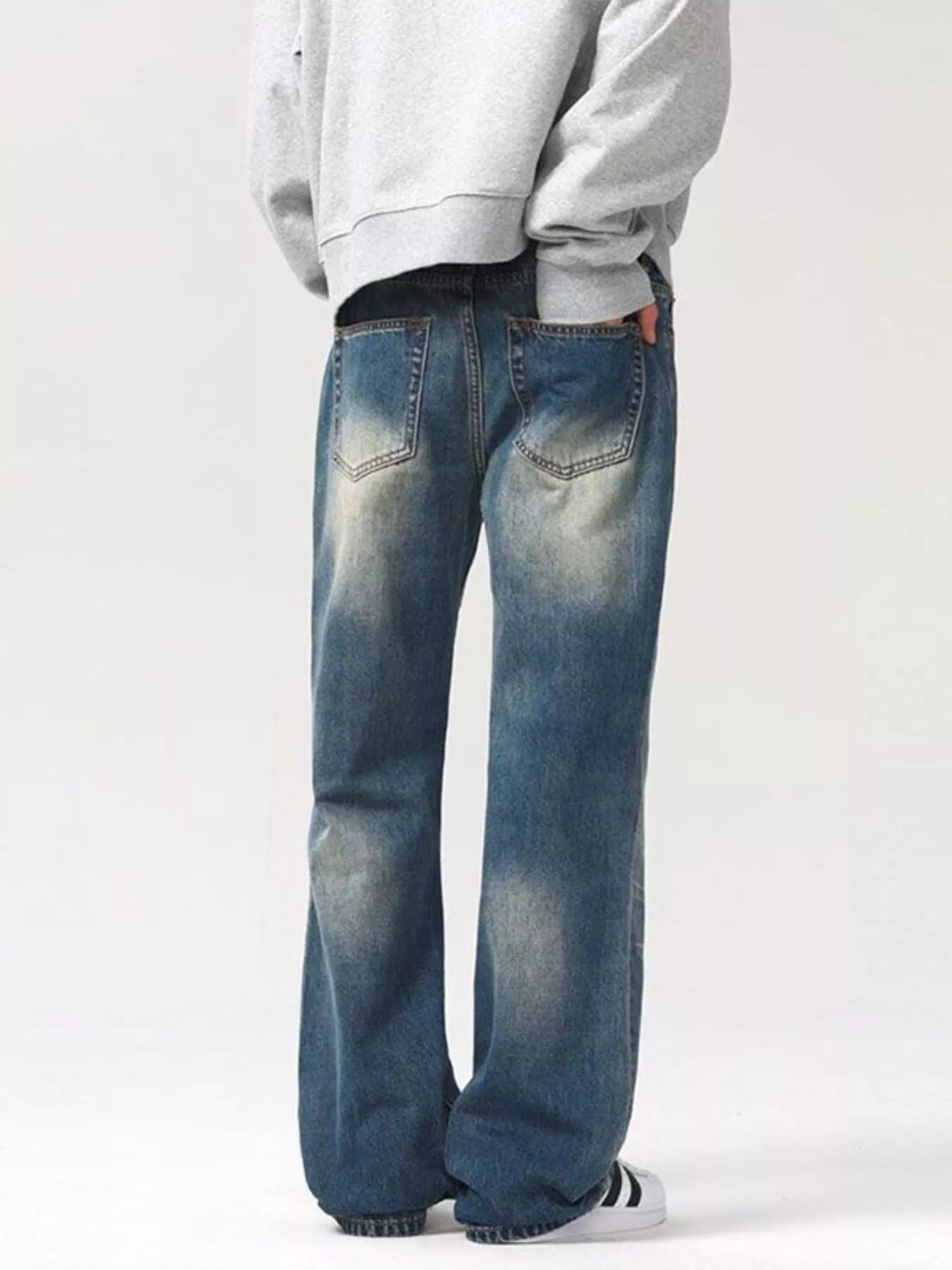Men's Vintage Wash Loose Fit Jeans