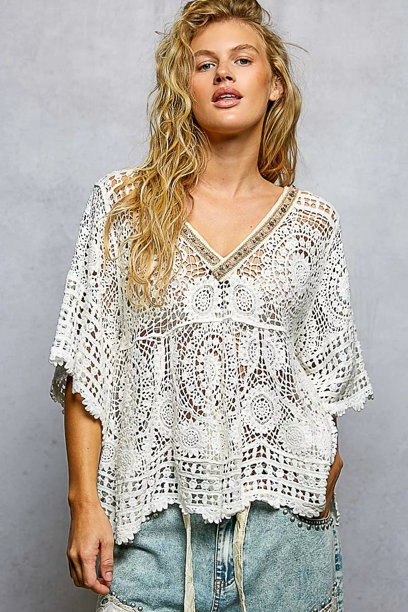 POL V-Neck Crochet Top with Scalloped Hem