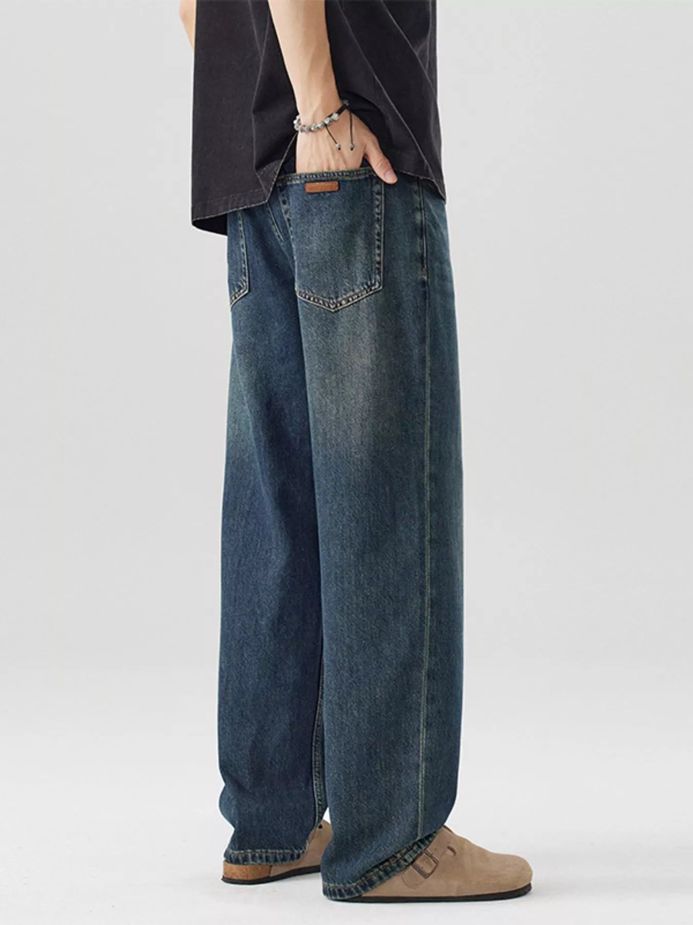 Men's Vintage Wash Wide Leg Jeans
