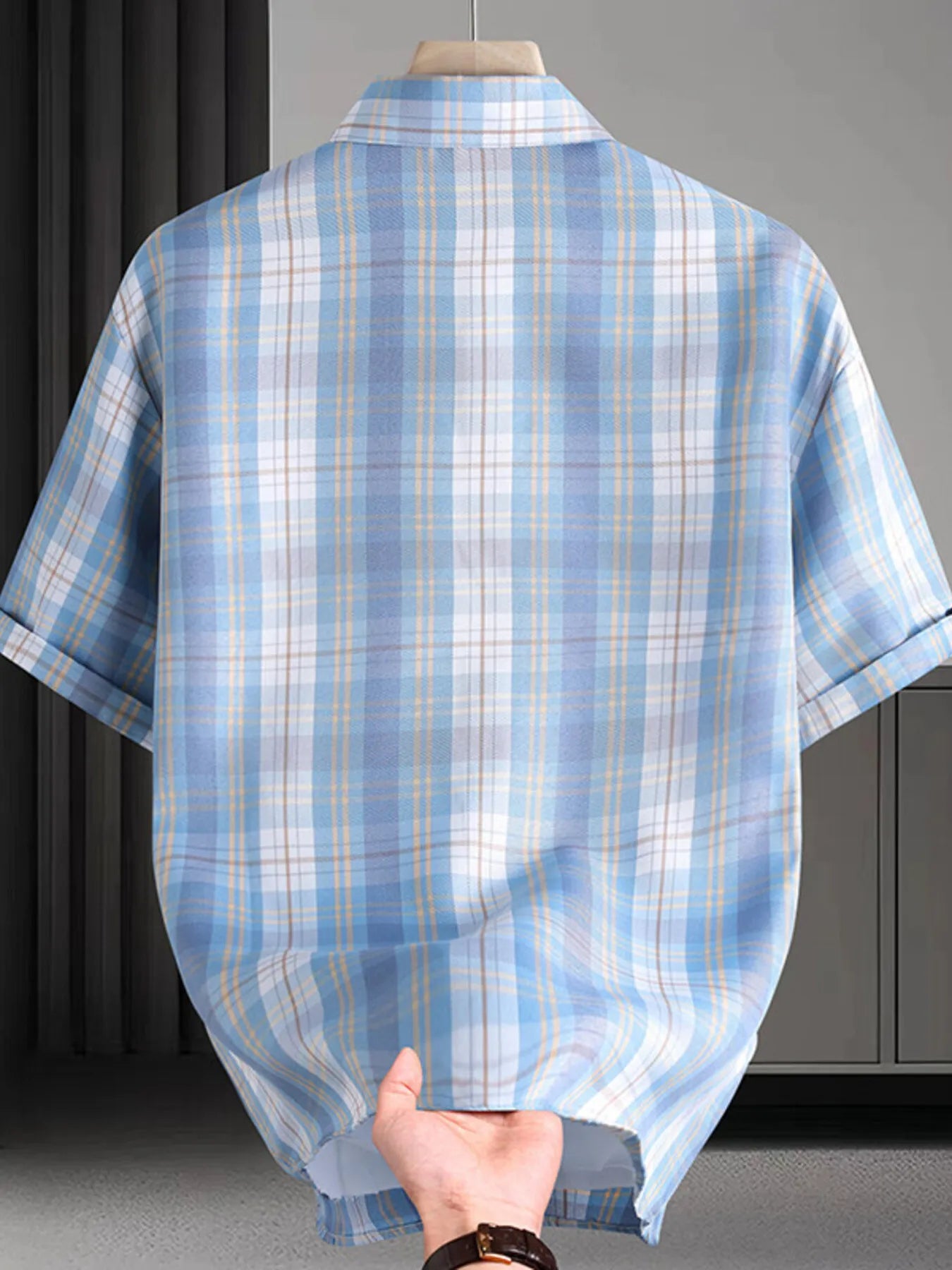 Men's Plaid Button Up Short Sleeve Shirt