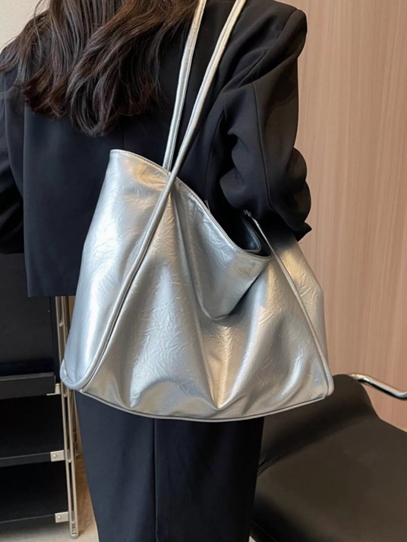 Large Capacity Shoulder Bag