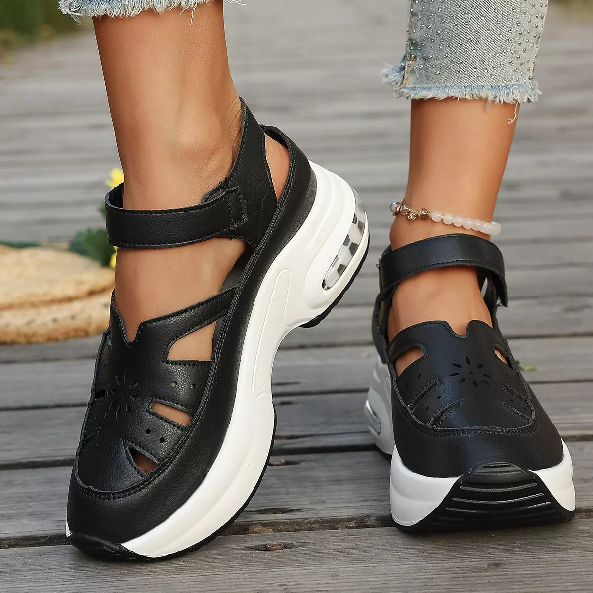Cutout Round Toe Platform Sandals