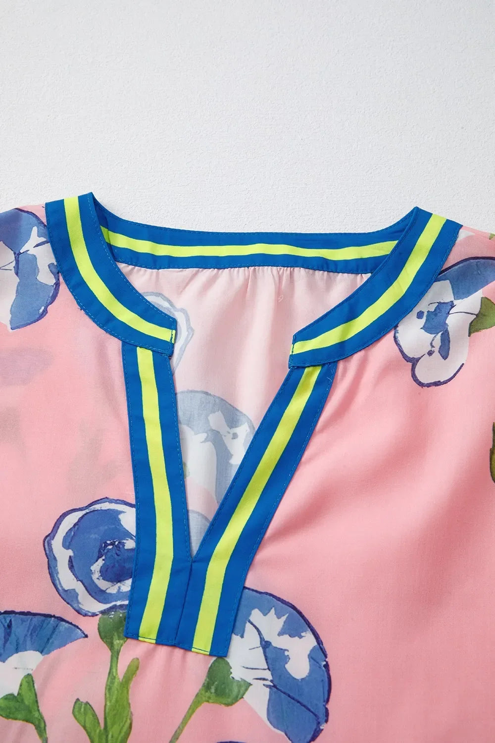 Printed Notched Puff Sleeve Blouse