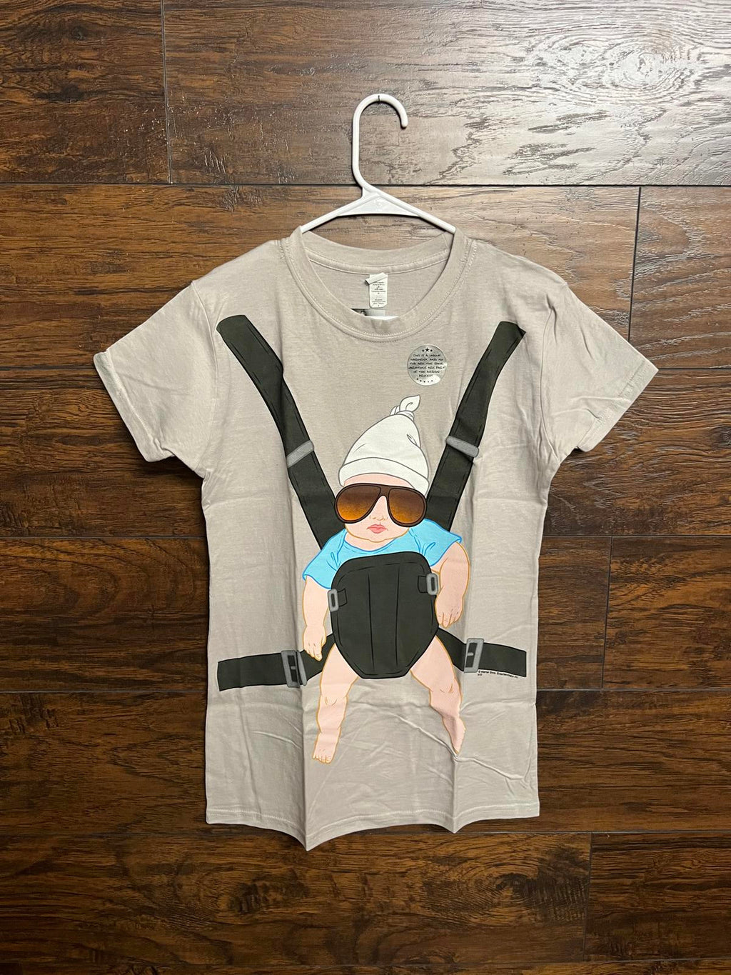 The Hangover Movie 3 Promo T-shirt  Baby Holder Womans -M