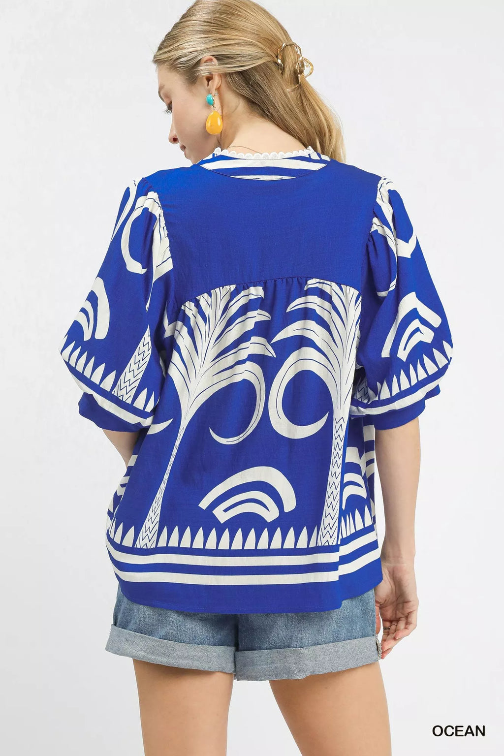 Umgee Folk Art Palm Print Puff Sleeve Blouse