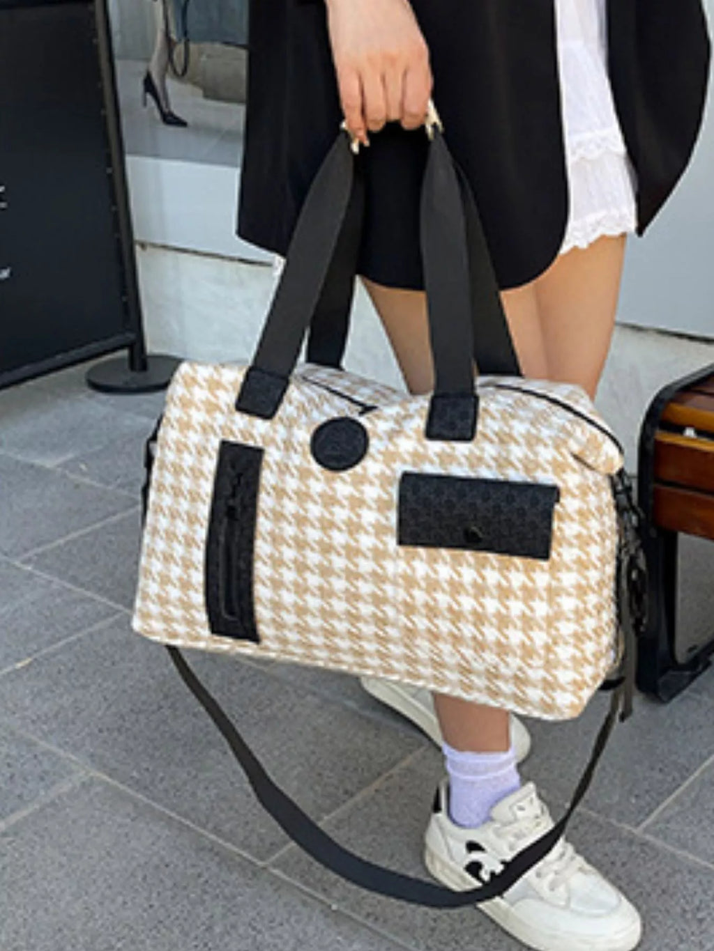 Houndstooth Patterned Travel Duffle Bag
