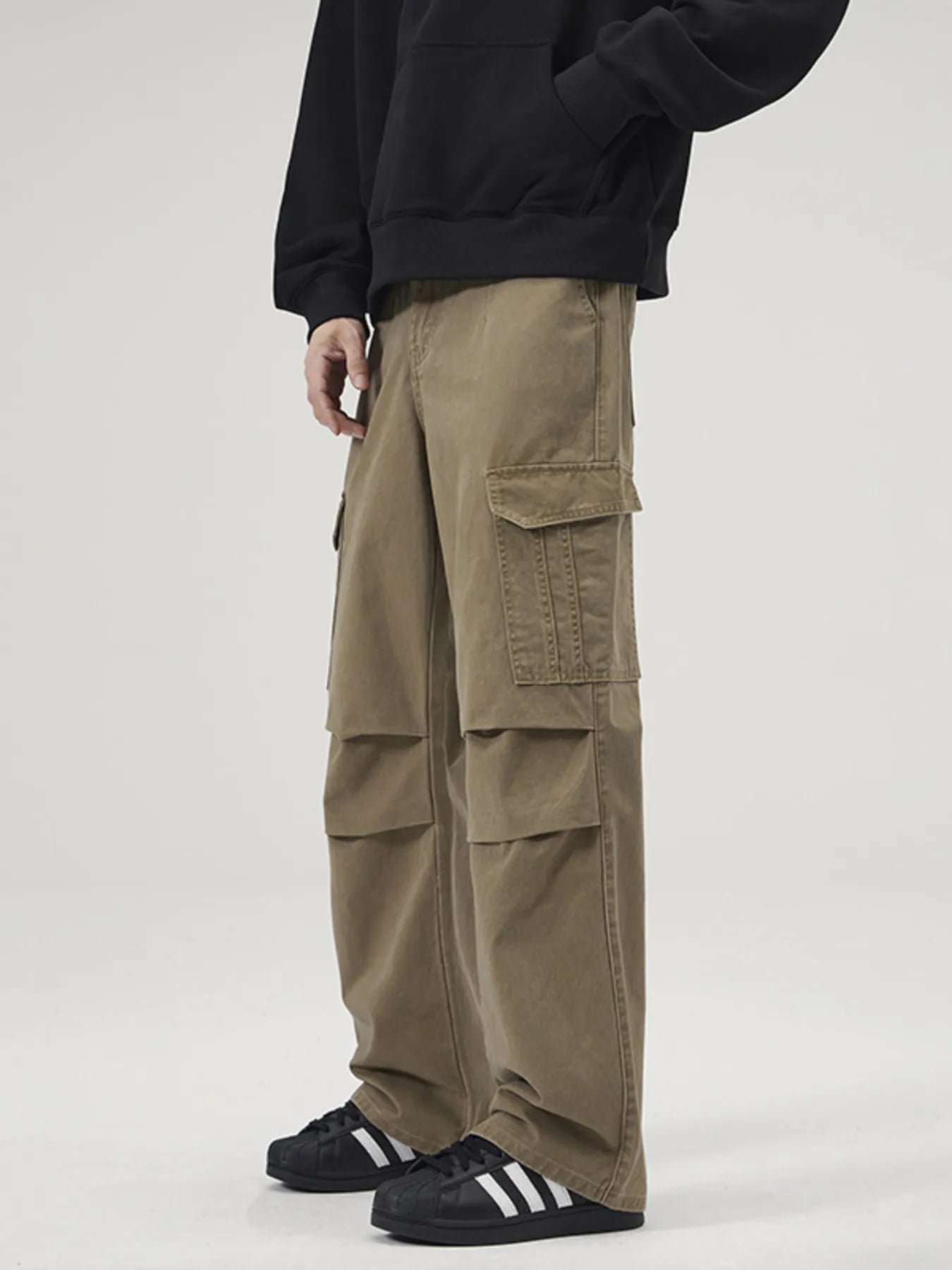Men's Full Size Multi-Pocket Cargo Pants with Ruched Detail Plus Size