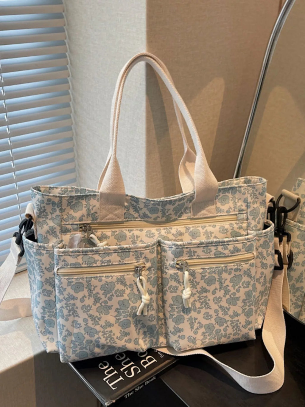 Floral Print Multi-Pocket Crossbody Bag