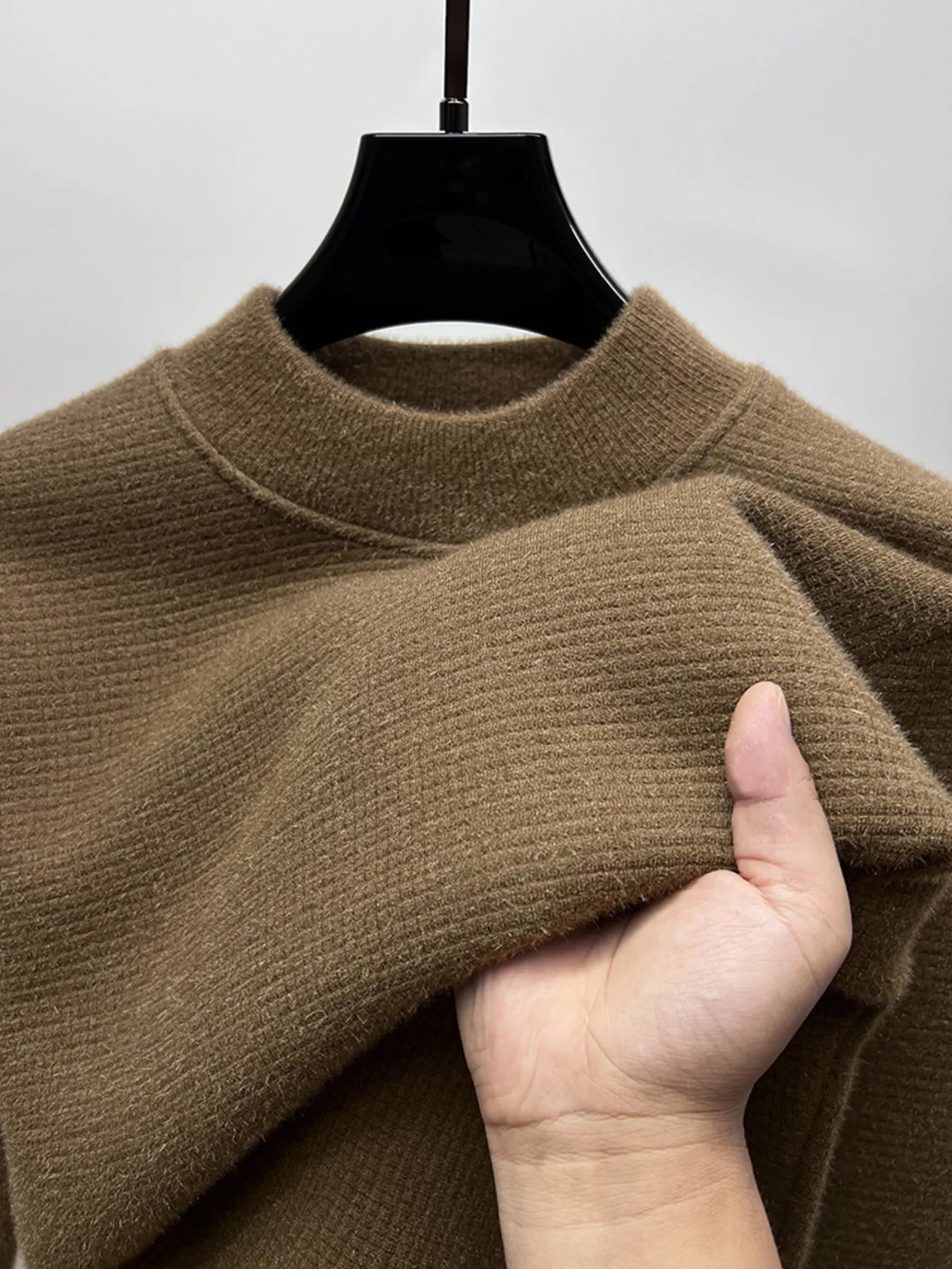 Men's Textured Long Sleeve Sweater