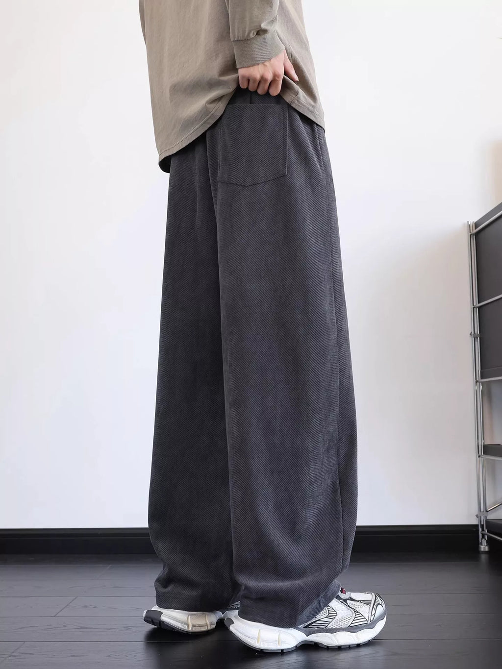 Men's Plus Size Wide-Leg Pants