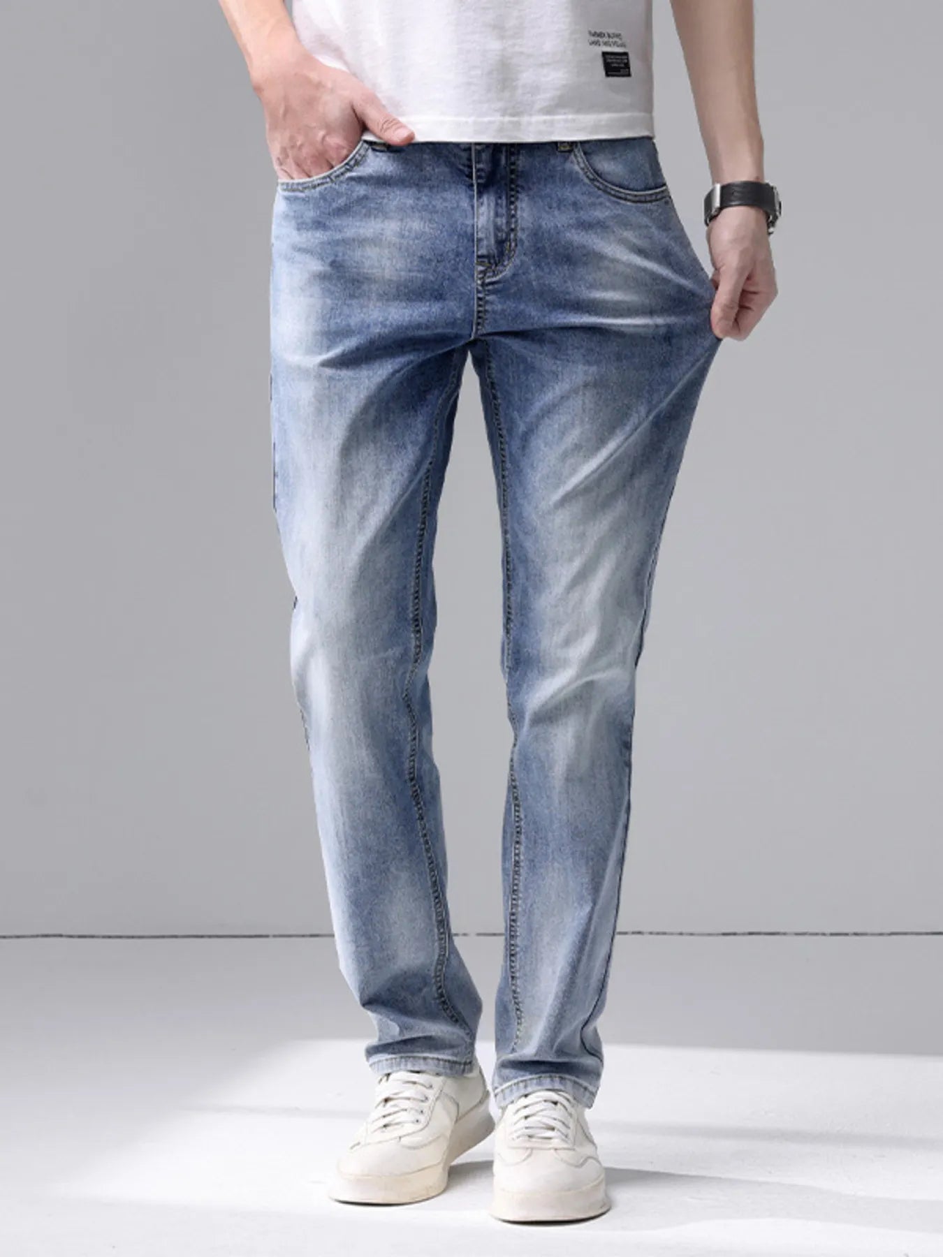 Men's Washed Slim Fit Jeans
