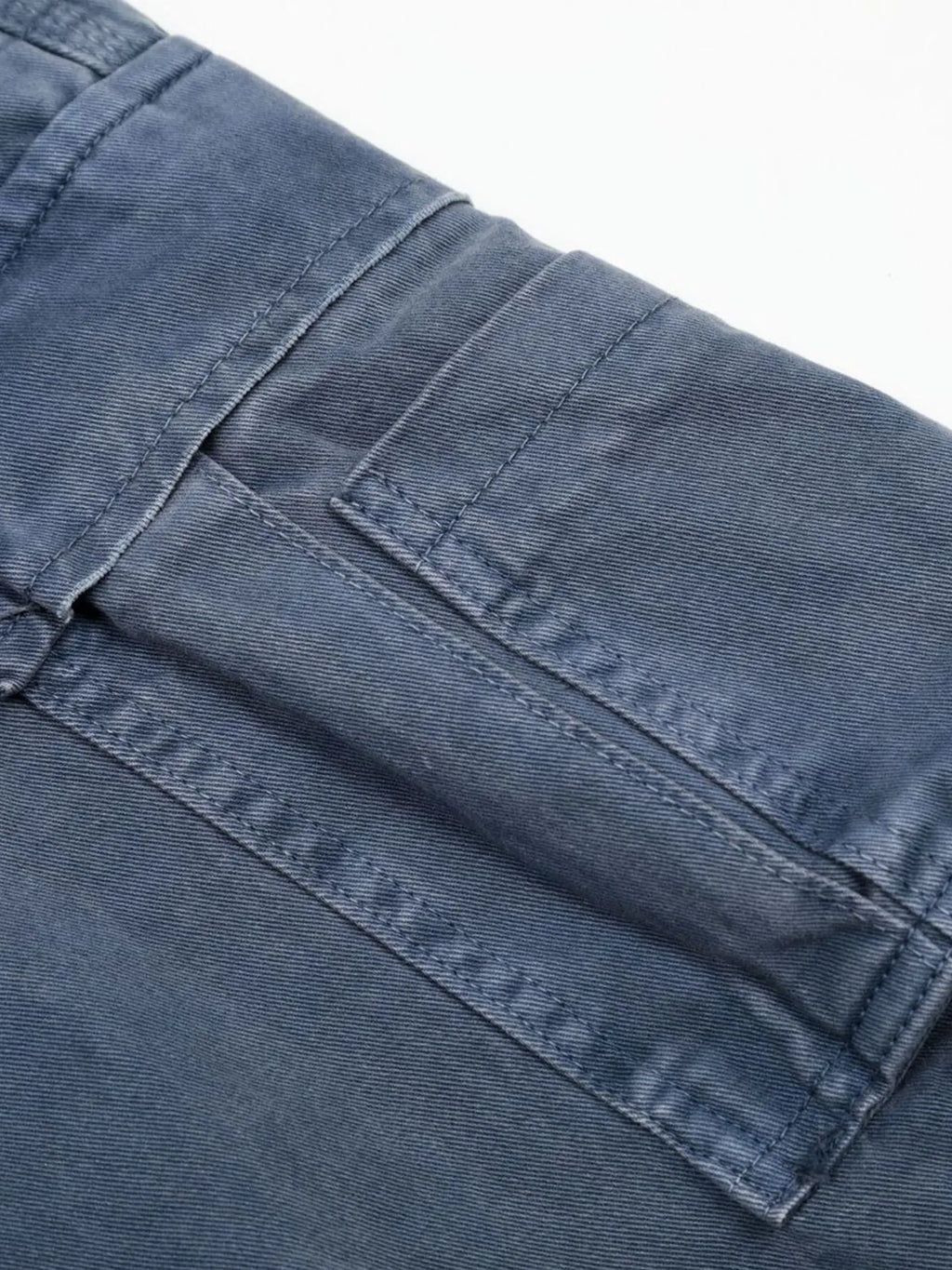 Men's Wide-Leg Cargo Jeans with Side Pockets