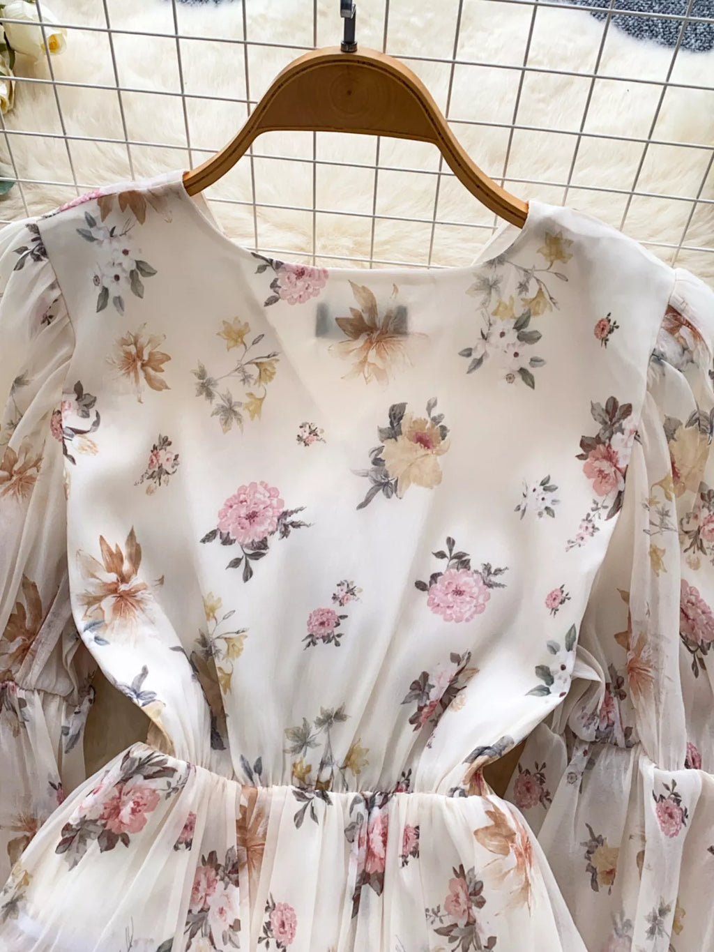 Floral Print Chiffon Balloon Sleeve Blouse