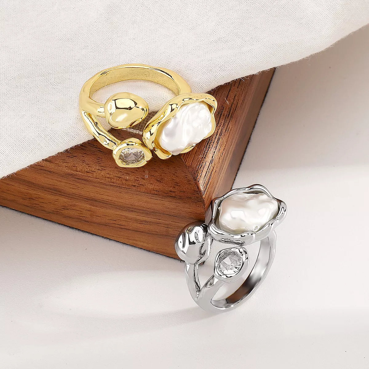 Irregular Pearl Open Ring