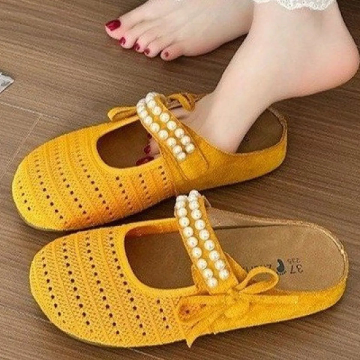 Hollow Out Round Toe Flat Slip-Ons