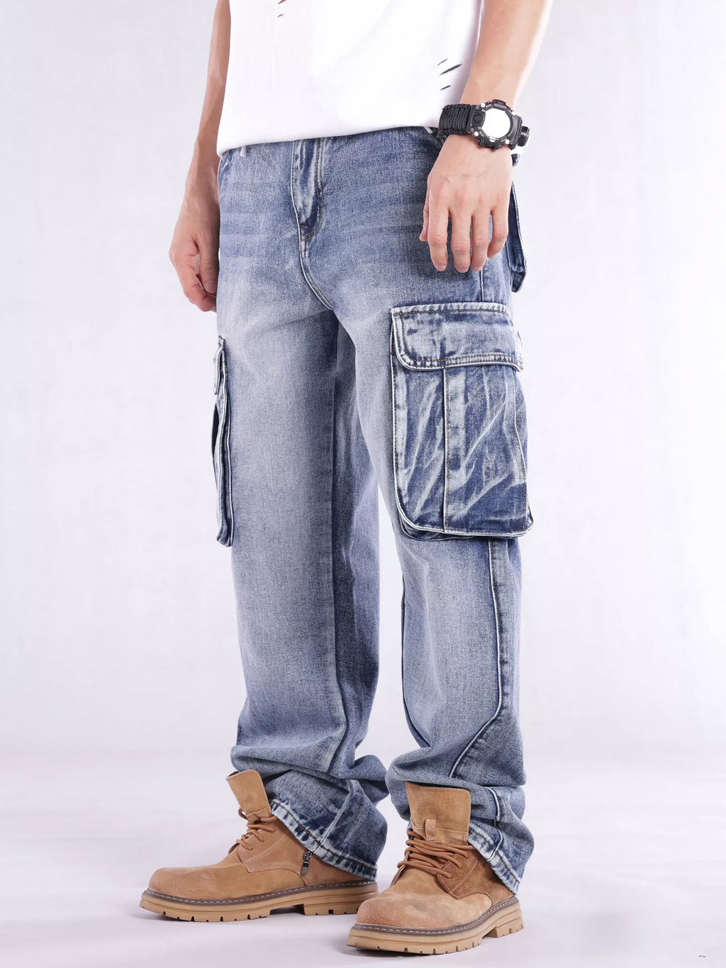 Men's Loose Fit Cargo Jeans