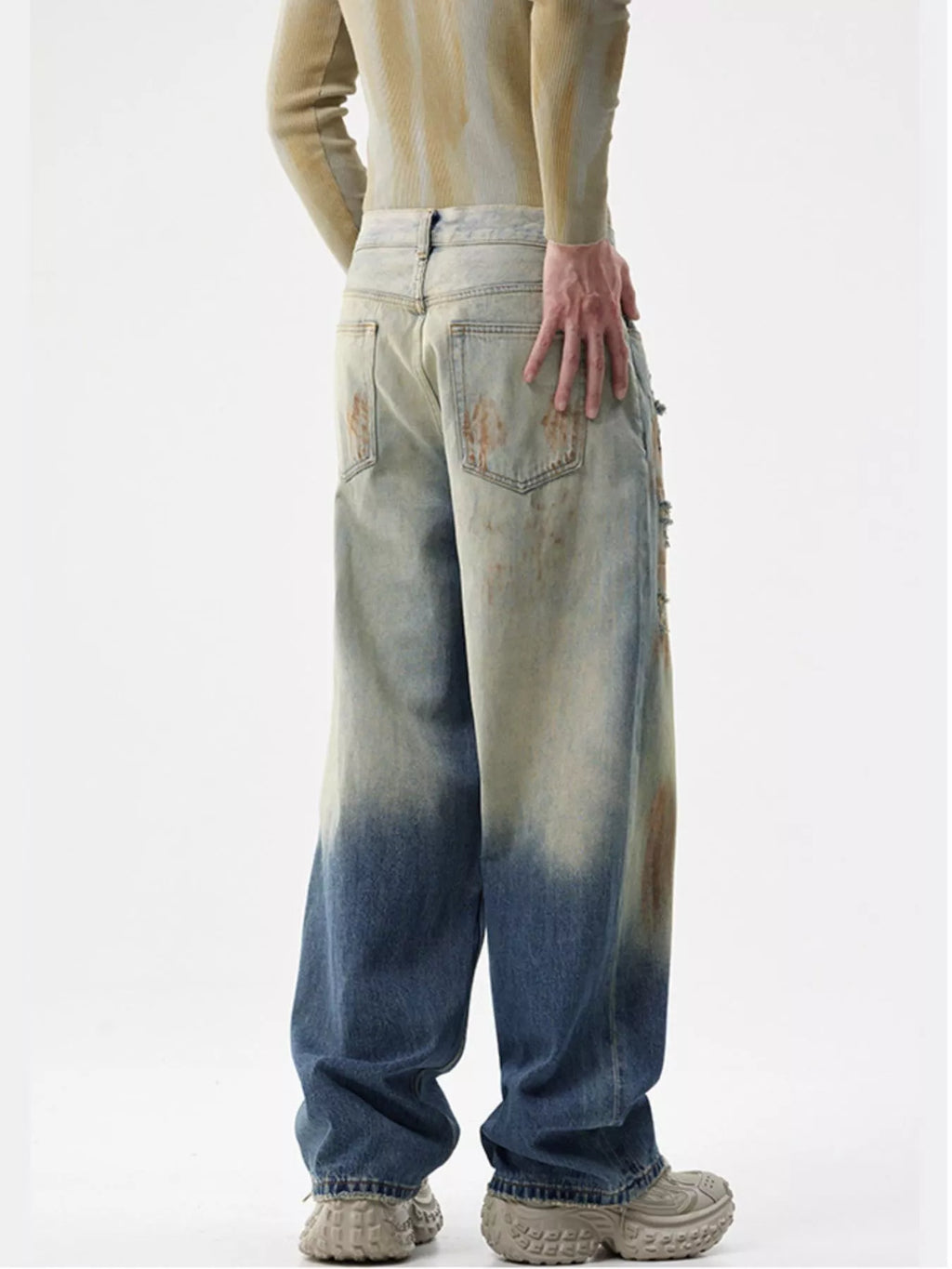 Men's Distressed Wide-Leg Jeans