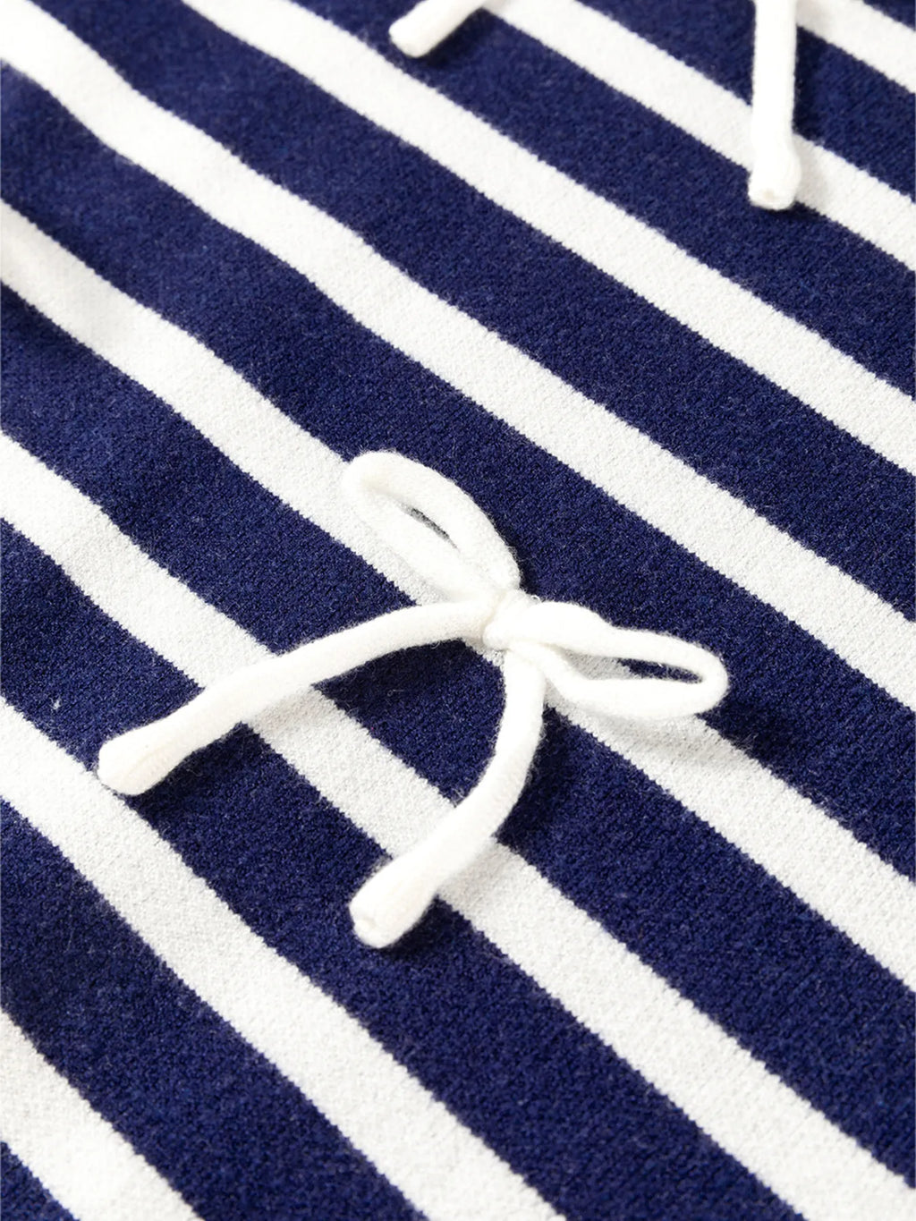 Stripe Knitted Bow Decor Sweater Vest