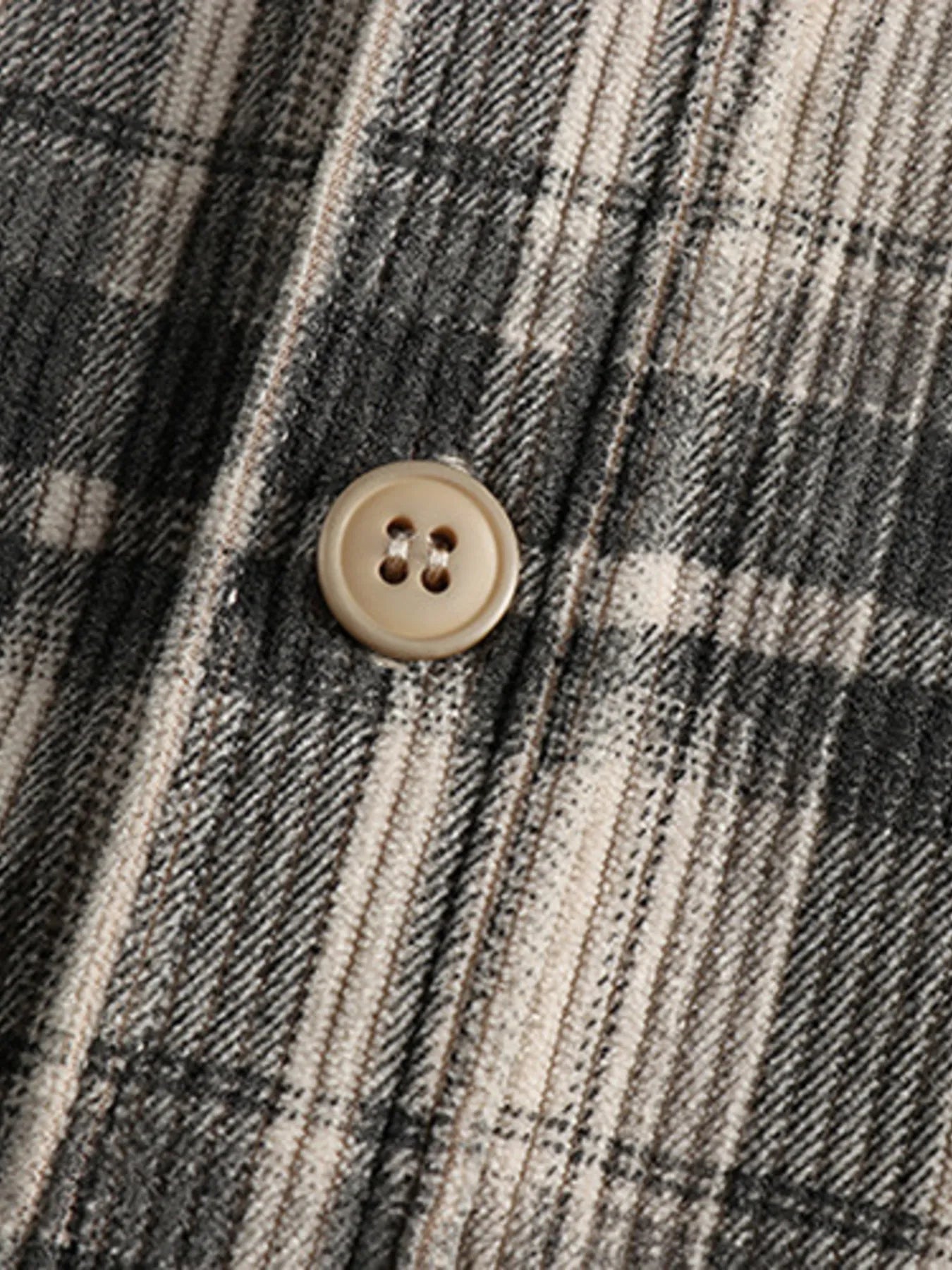 Men's Plus Size Button Down Plaid Corduroy Shirt with Chest Pockets