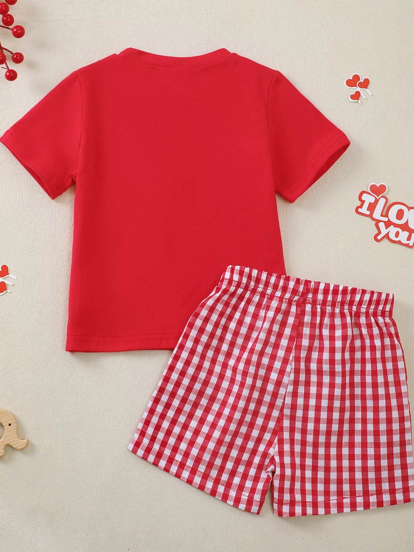 Children's XOXO Heart Print T-shirt & Gingham Shorts Set