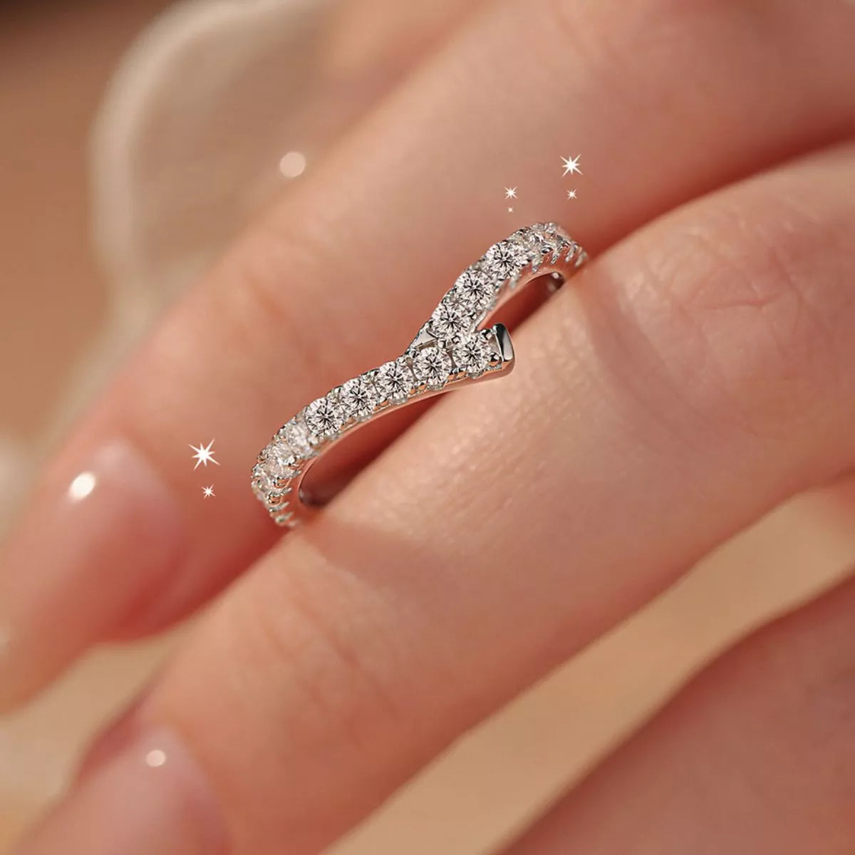 925 Sterling Silver Moissanite Geometric Ring