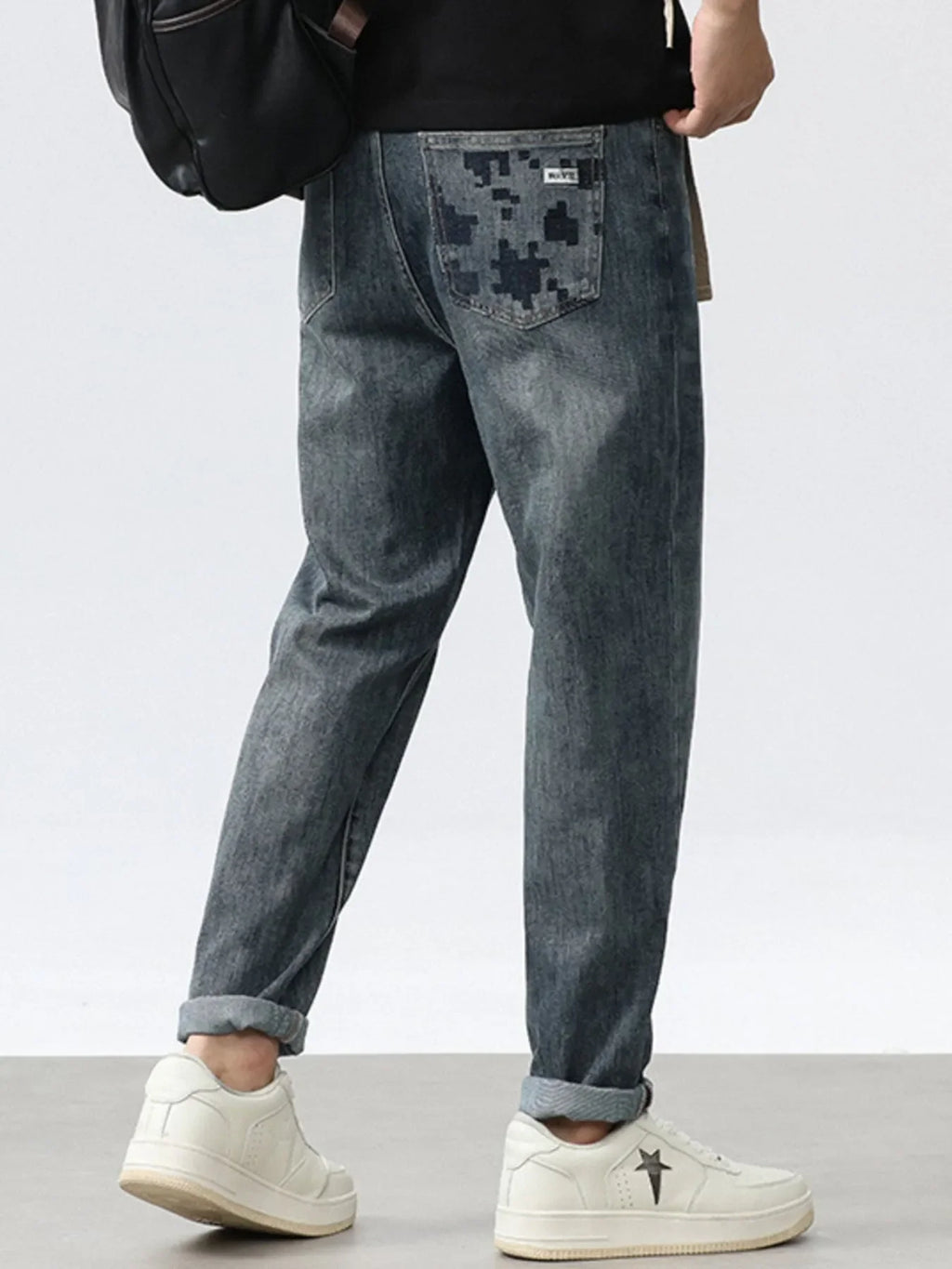 Men's Washed Relaxed Fit Wide Leg Jeans