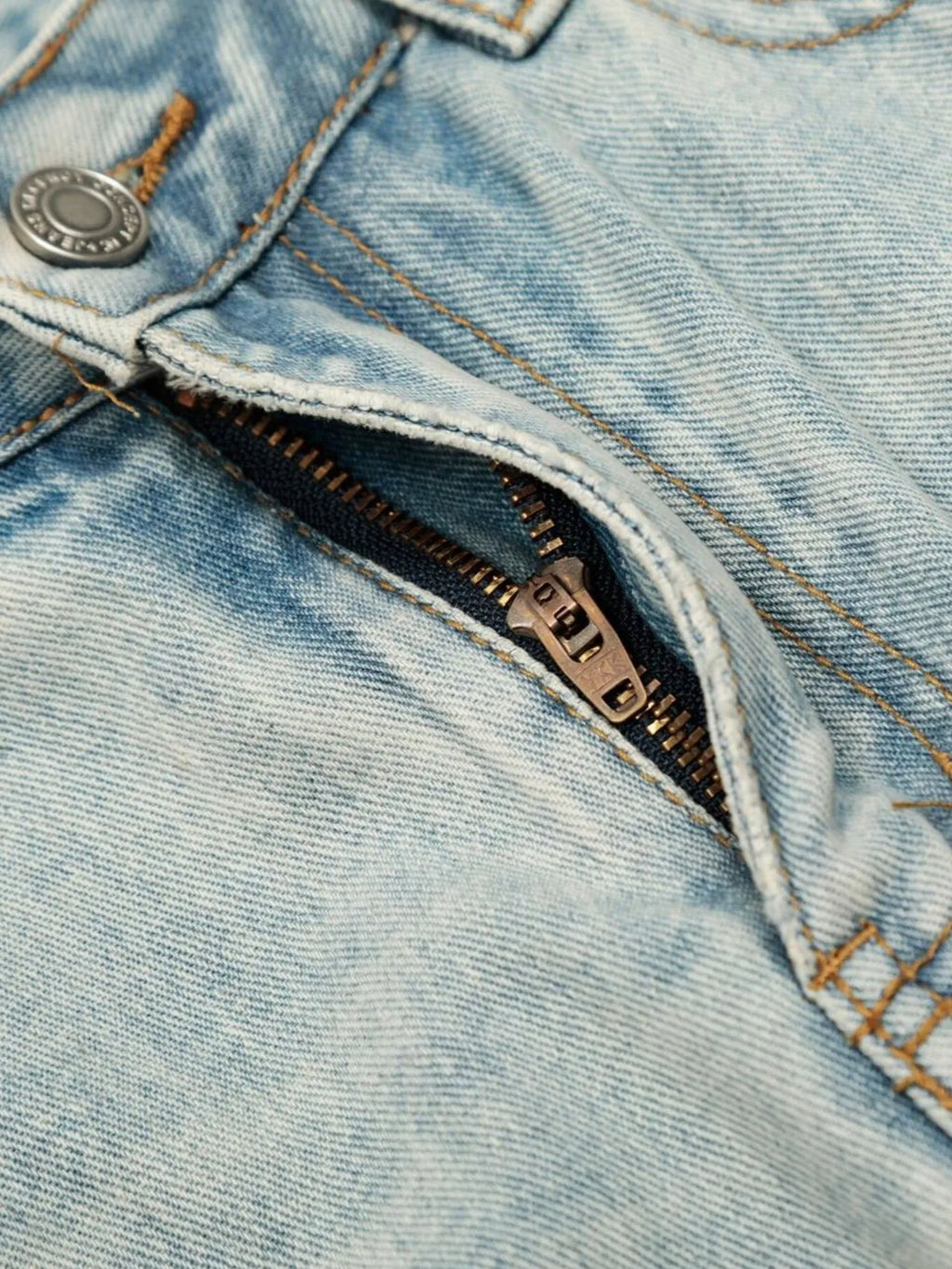 Men's Wash Wide Leg Denim Shorts