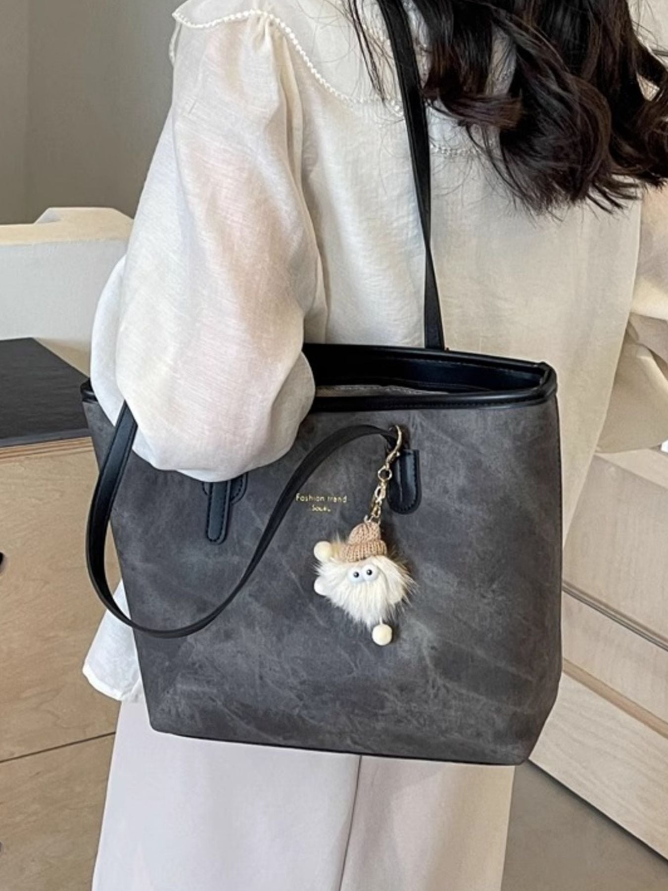 Contrast Strap Tote Bag