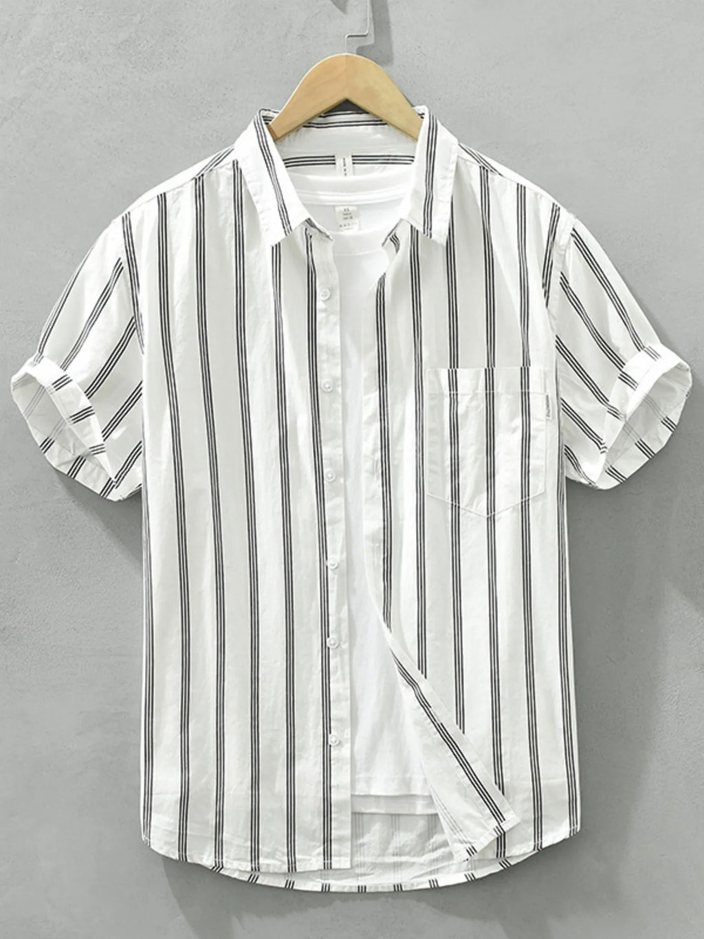 Men's Plus Size Classic Striped Short Sleeve Button-Up Shirt