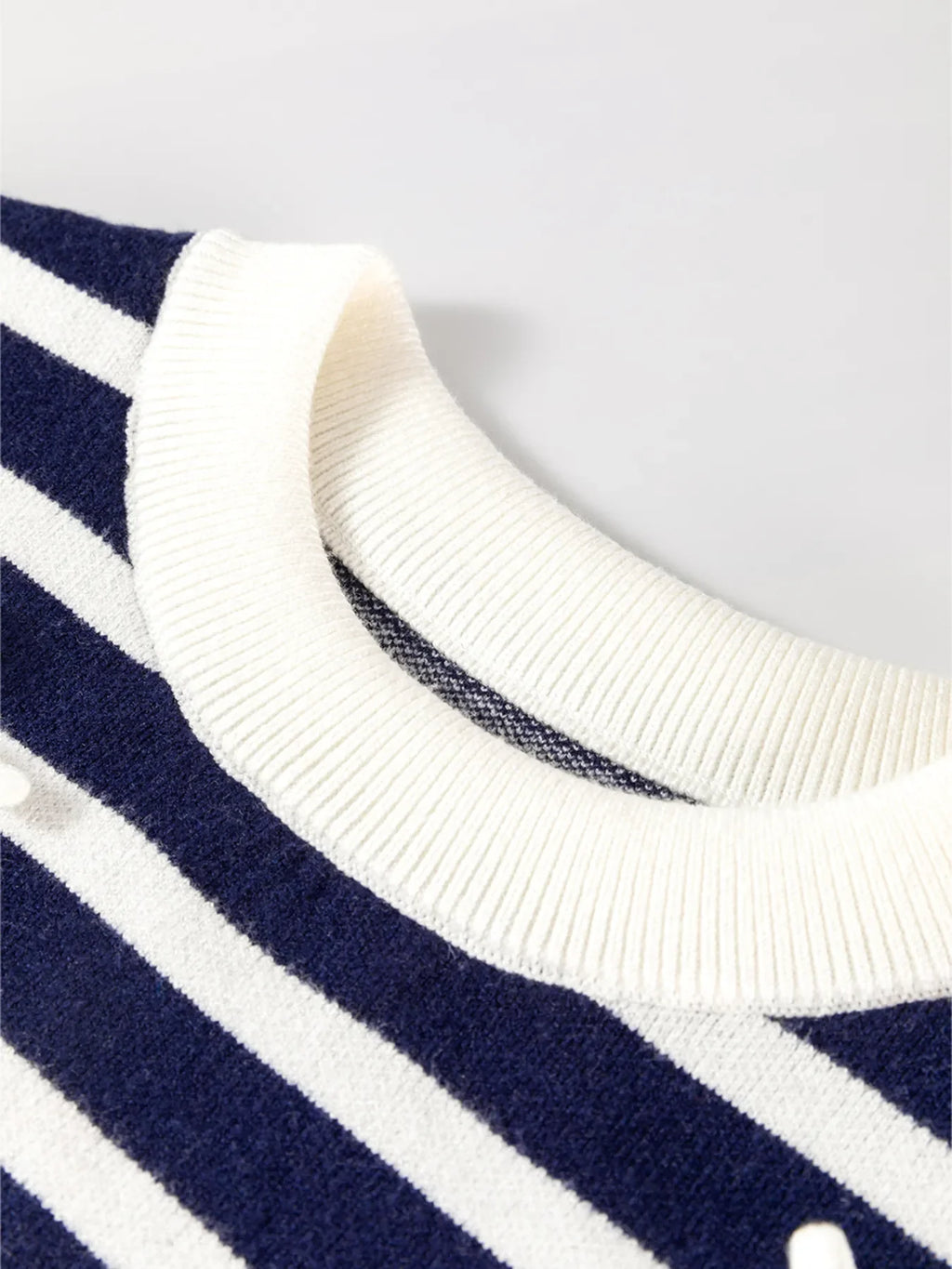 Stripe Knitted Bow Decor Sweater Vest