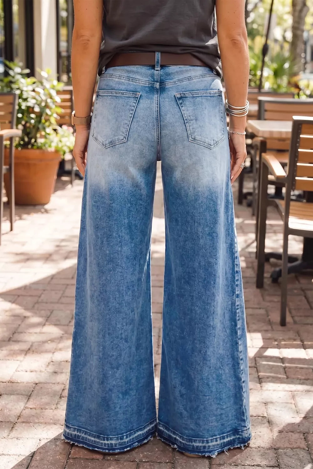 Side Seam Gathering Flare Leg Jeans