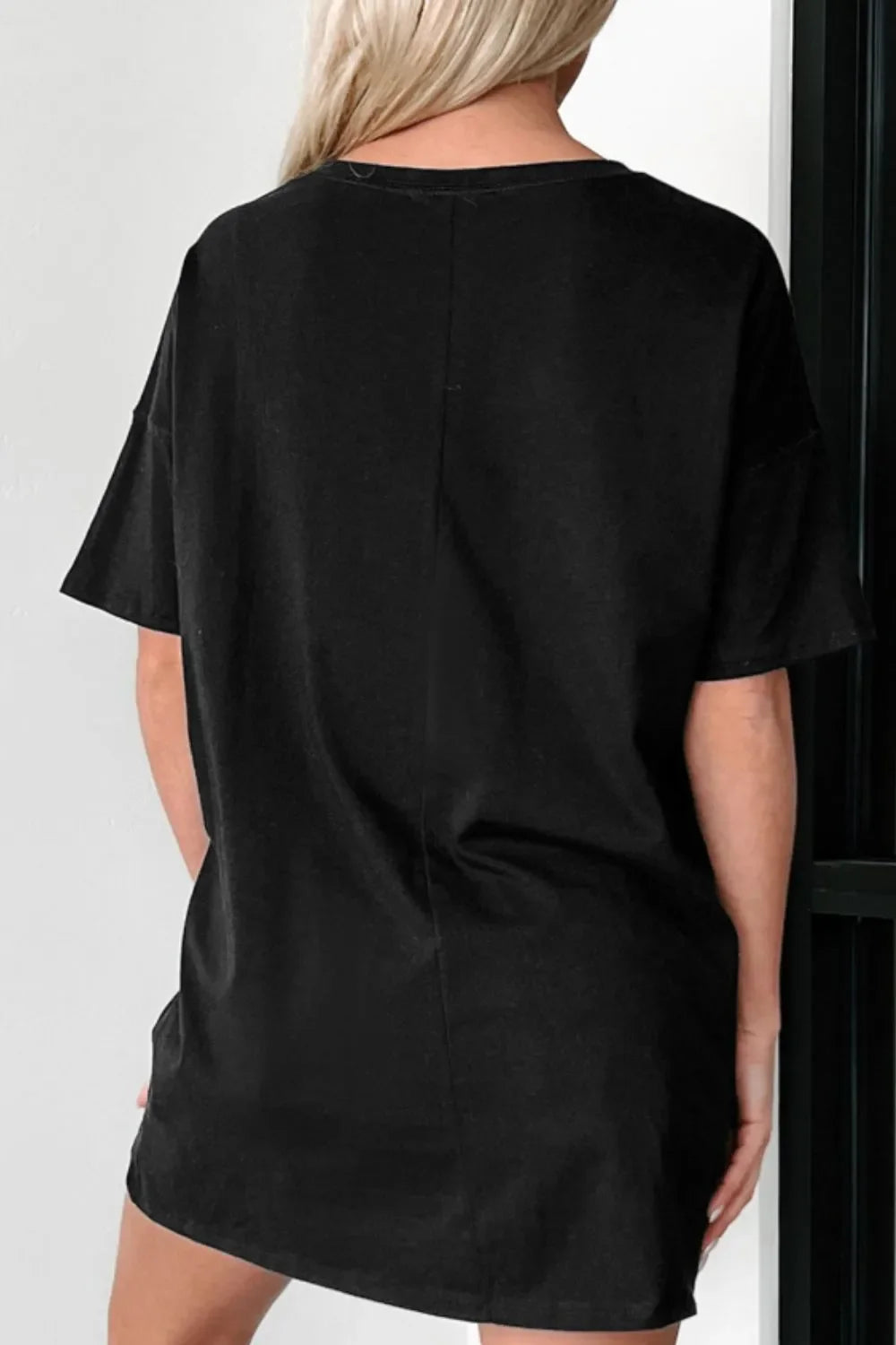 Graphic Round Neck Short Sleeve Oversized T-Shirt